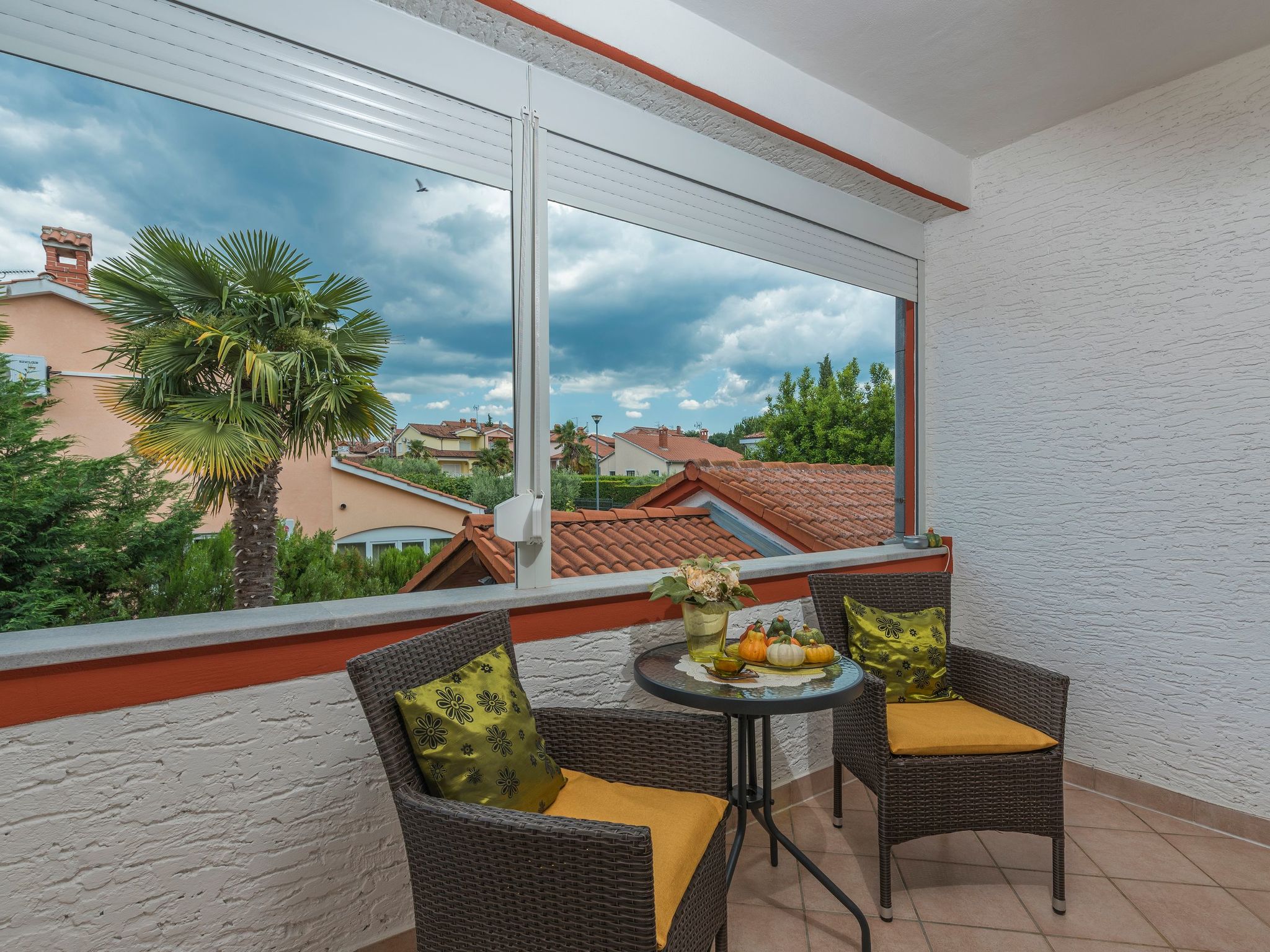 Charmante Familienvilla, in der Hunde willkommen sind-Buiten