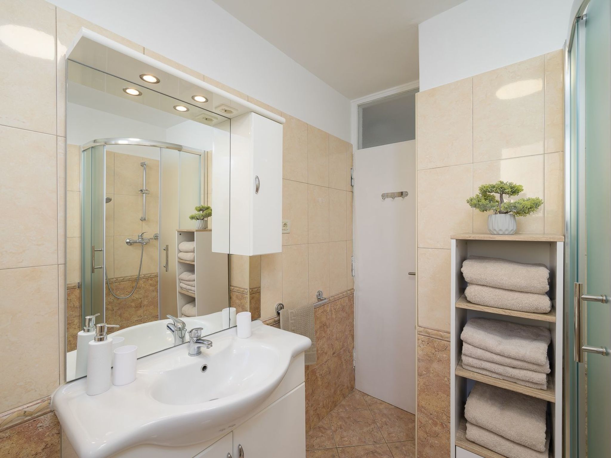 Wohnung Pina Porec-Binnen