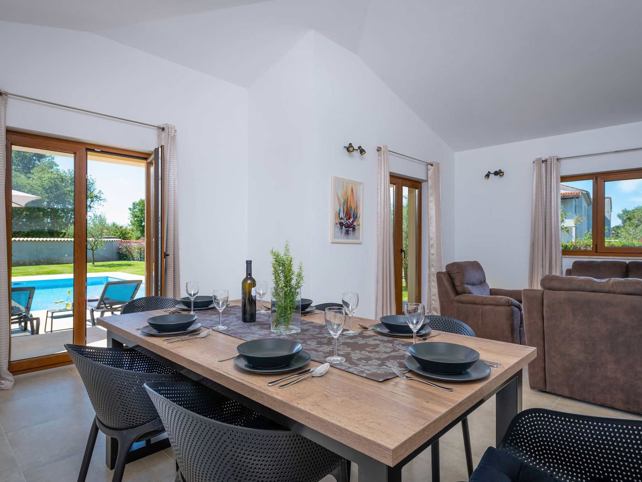 Luca-Image-tags.info