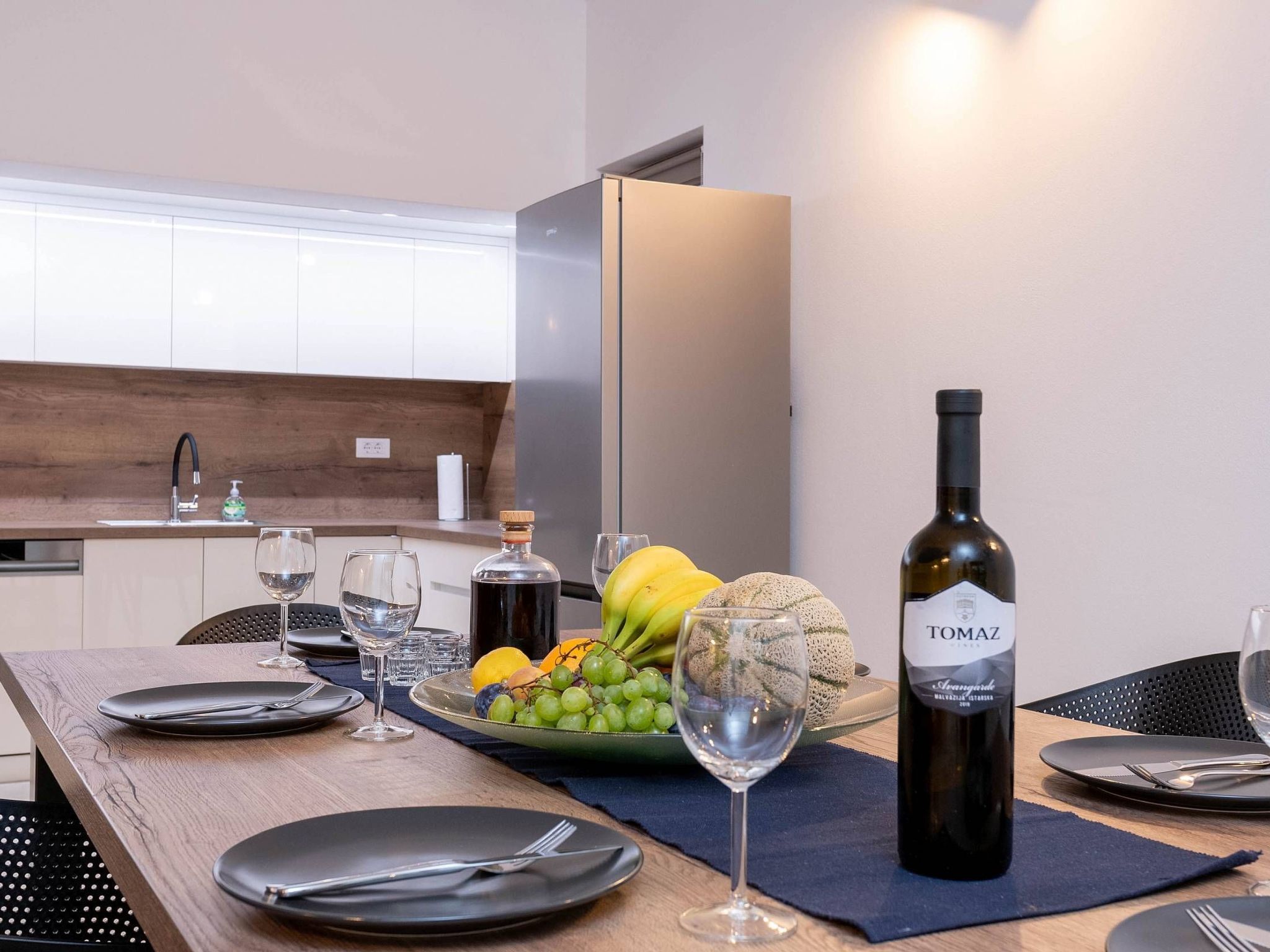 Luca-Image-tags.info