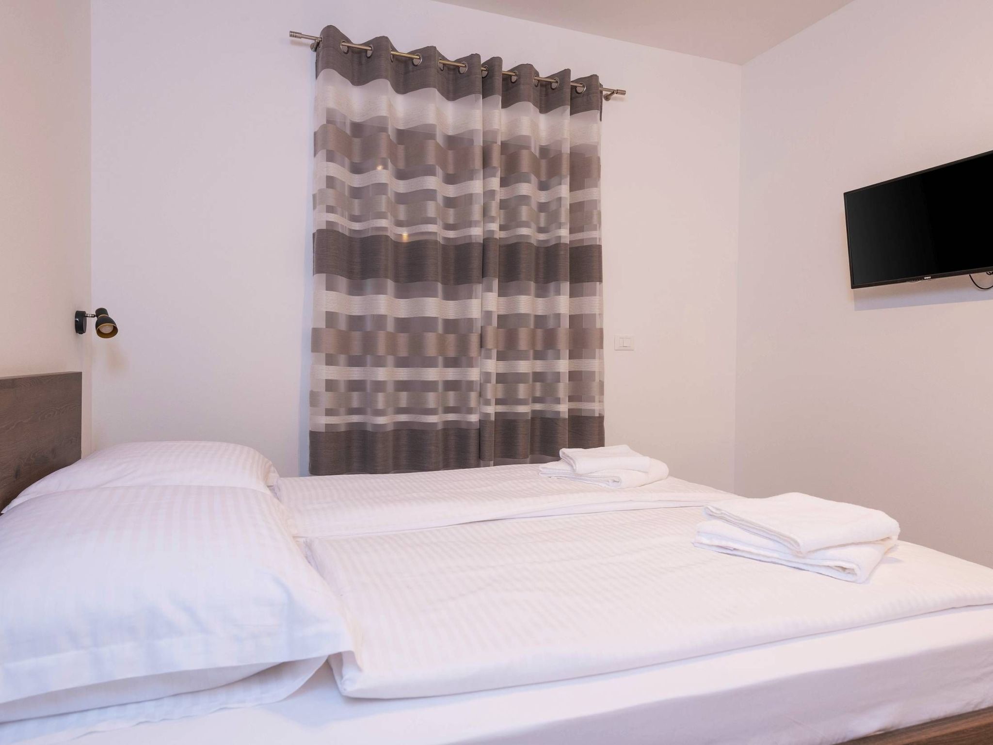 Luca-Image-tags.info