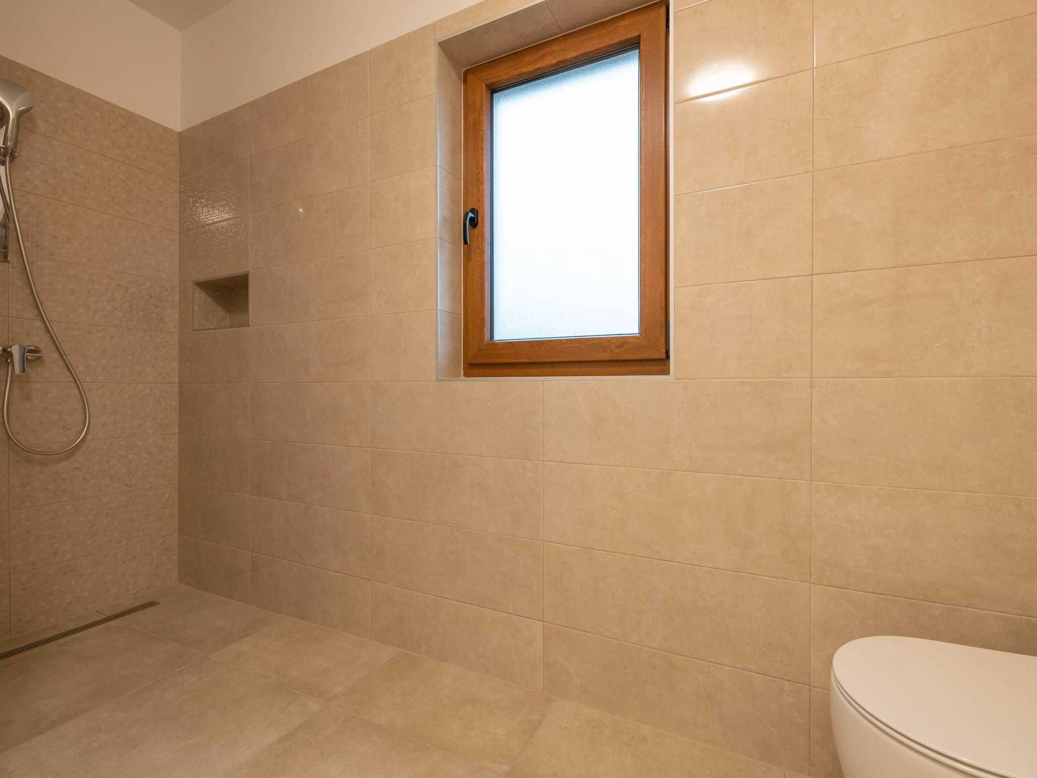 Luca-Image-tags.info