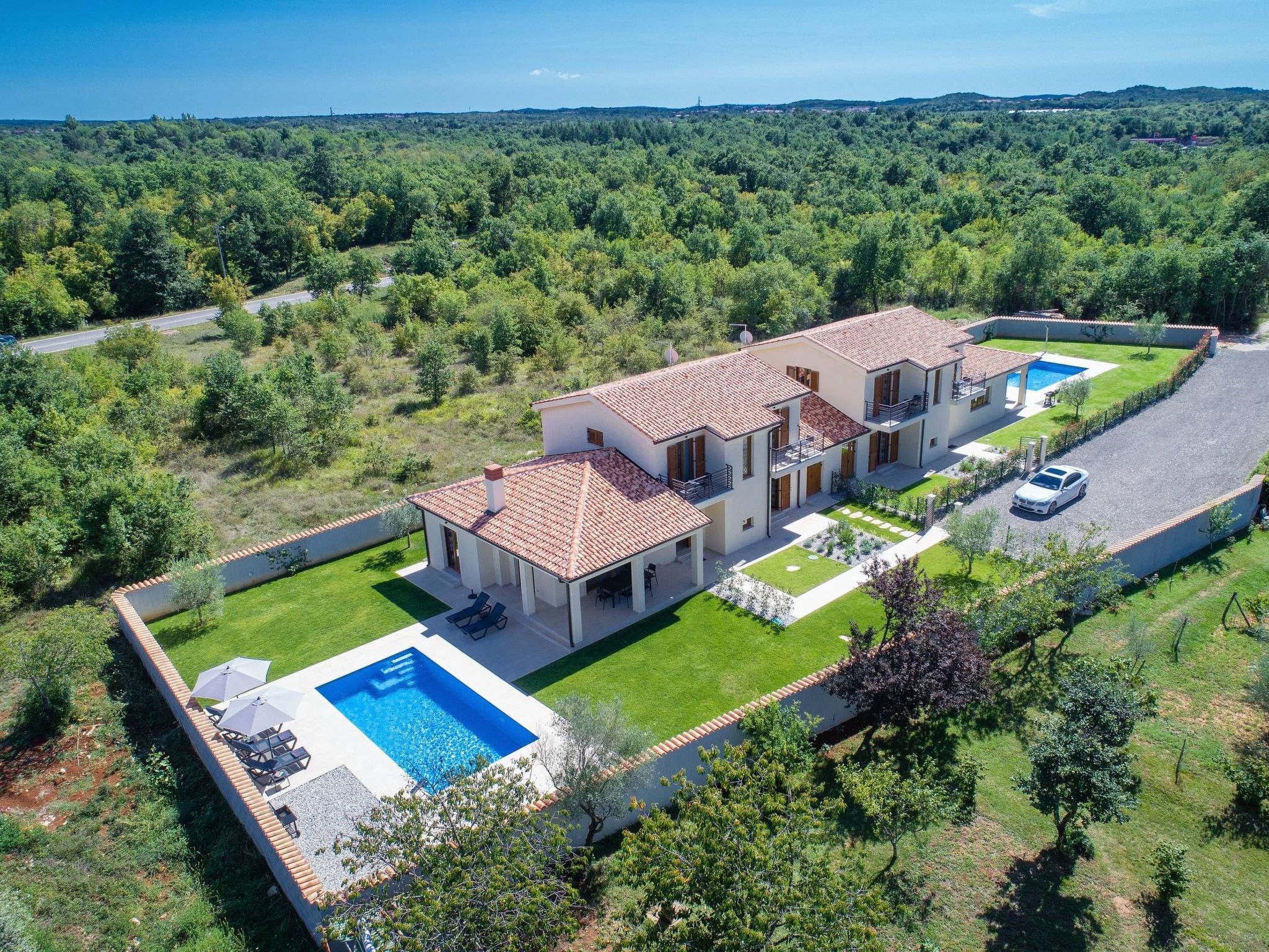 Luca-Image-tags.info