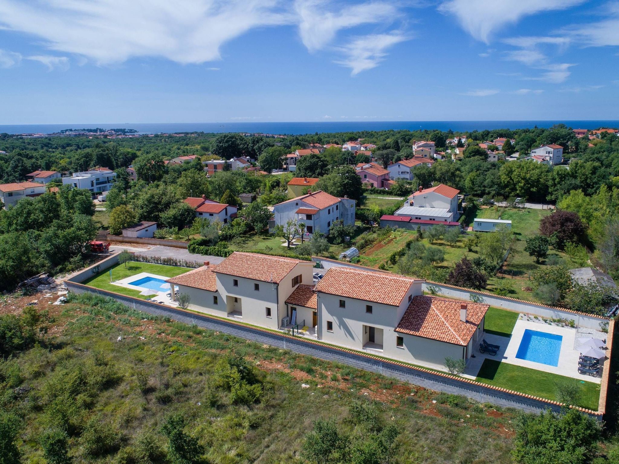 Luca-Image-tags.info