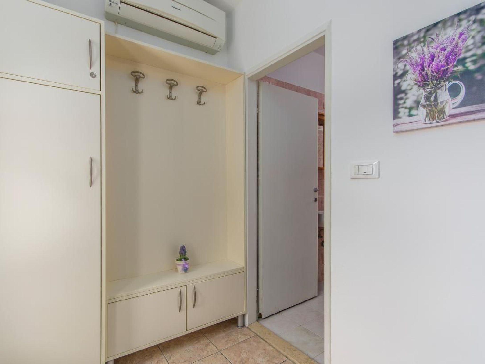 Oliveto-Image-tags.info