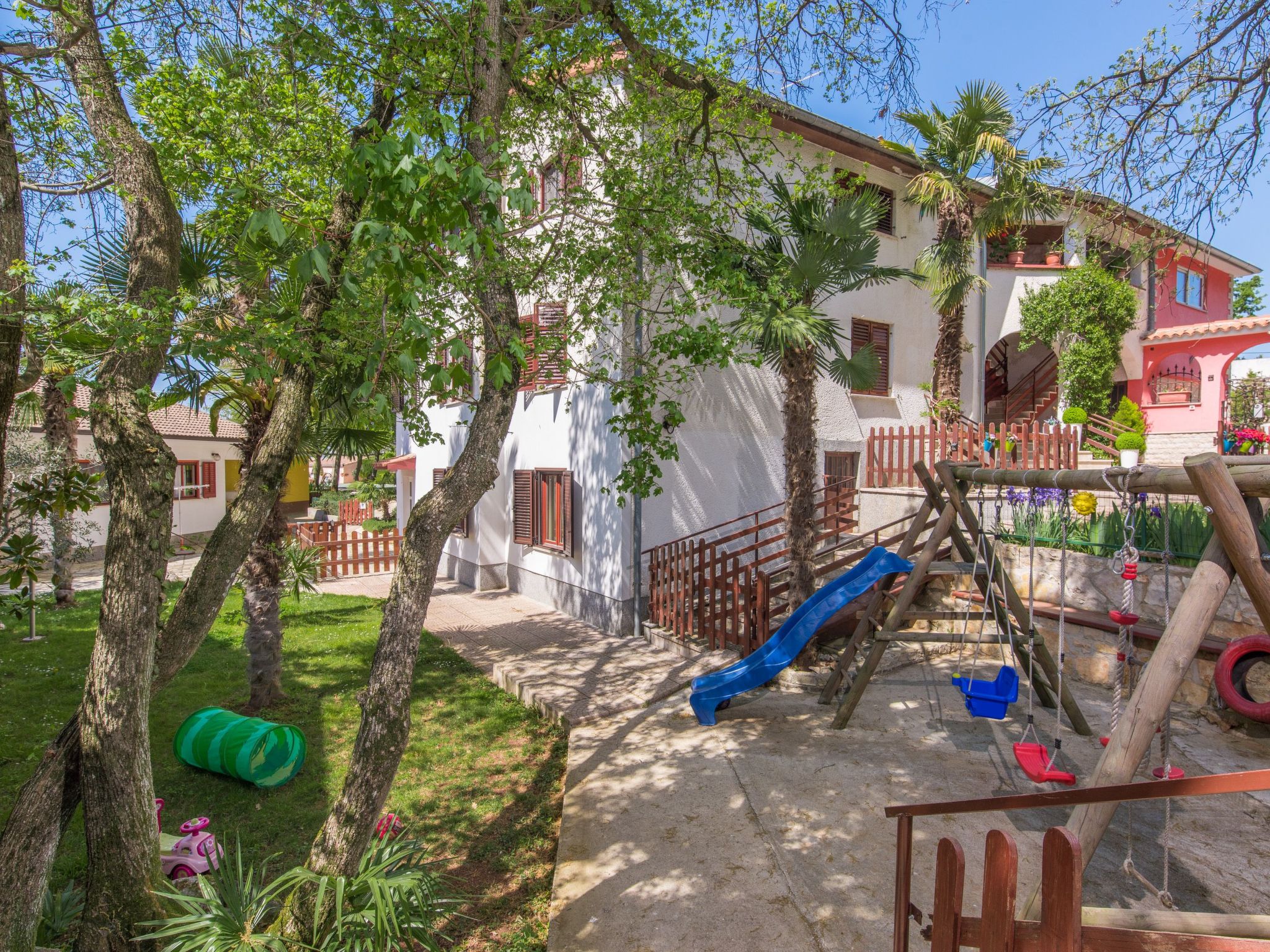 Felix-Image-tags.info