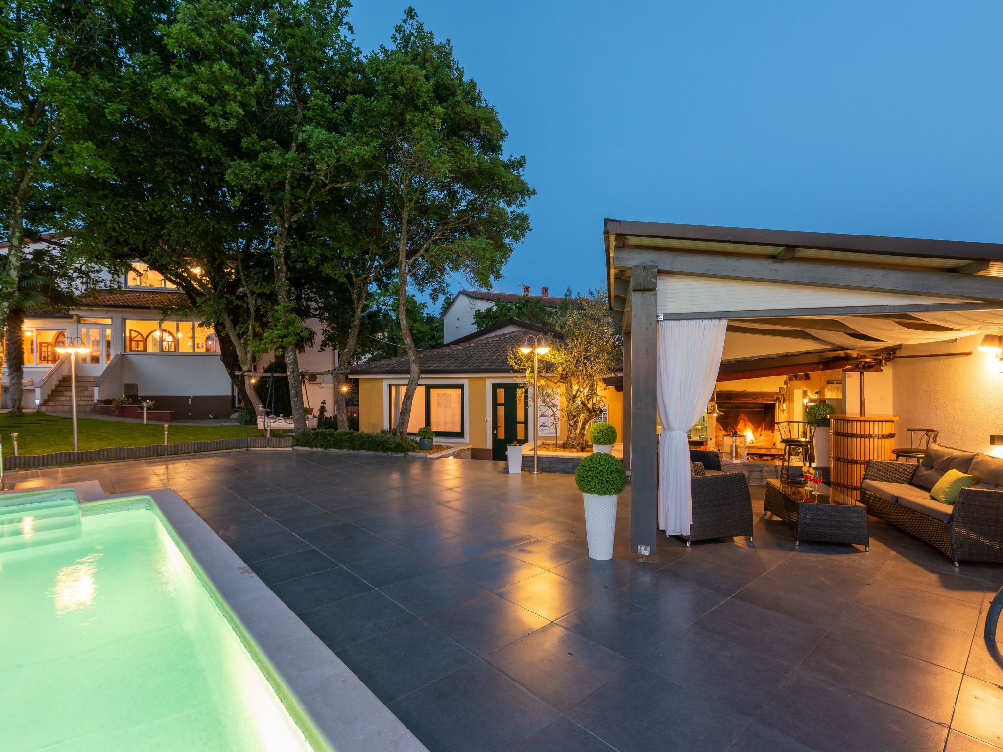 Felix-Image-tags.info