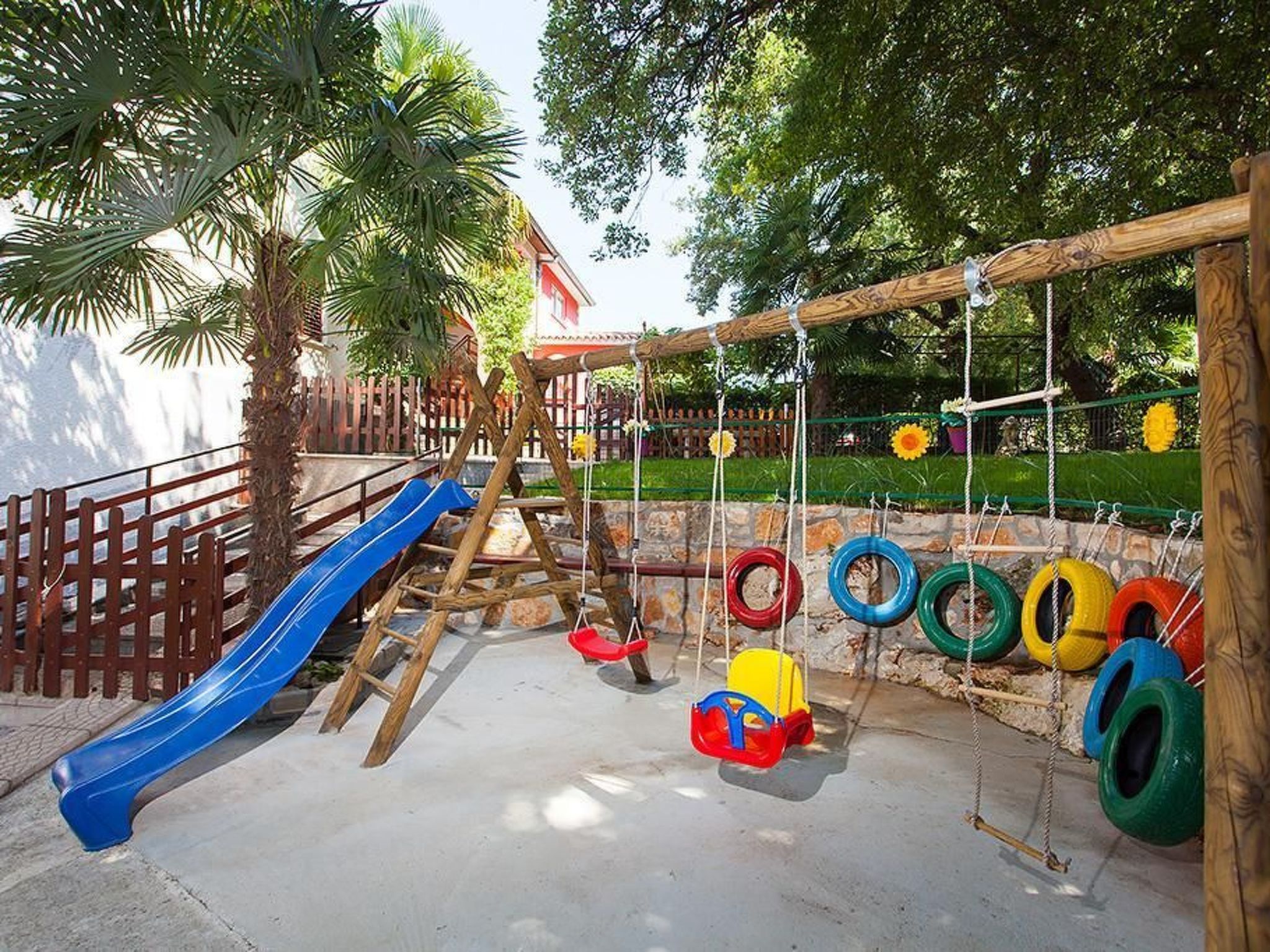 Haus Garden-Image-tags.info