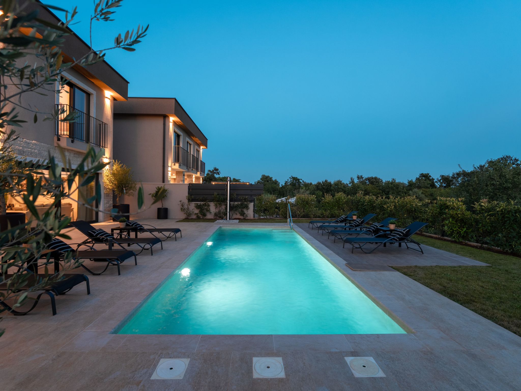 Villa Palazzina 1-Inside