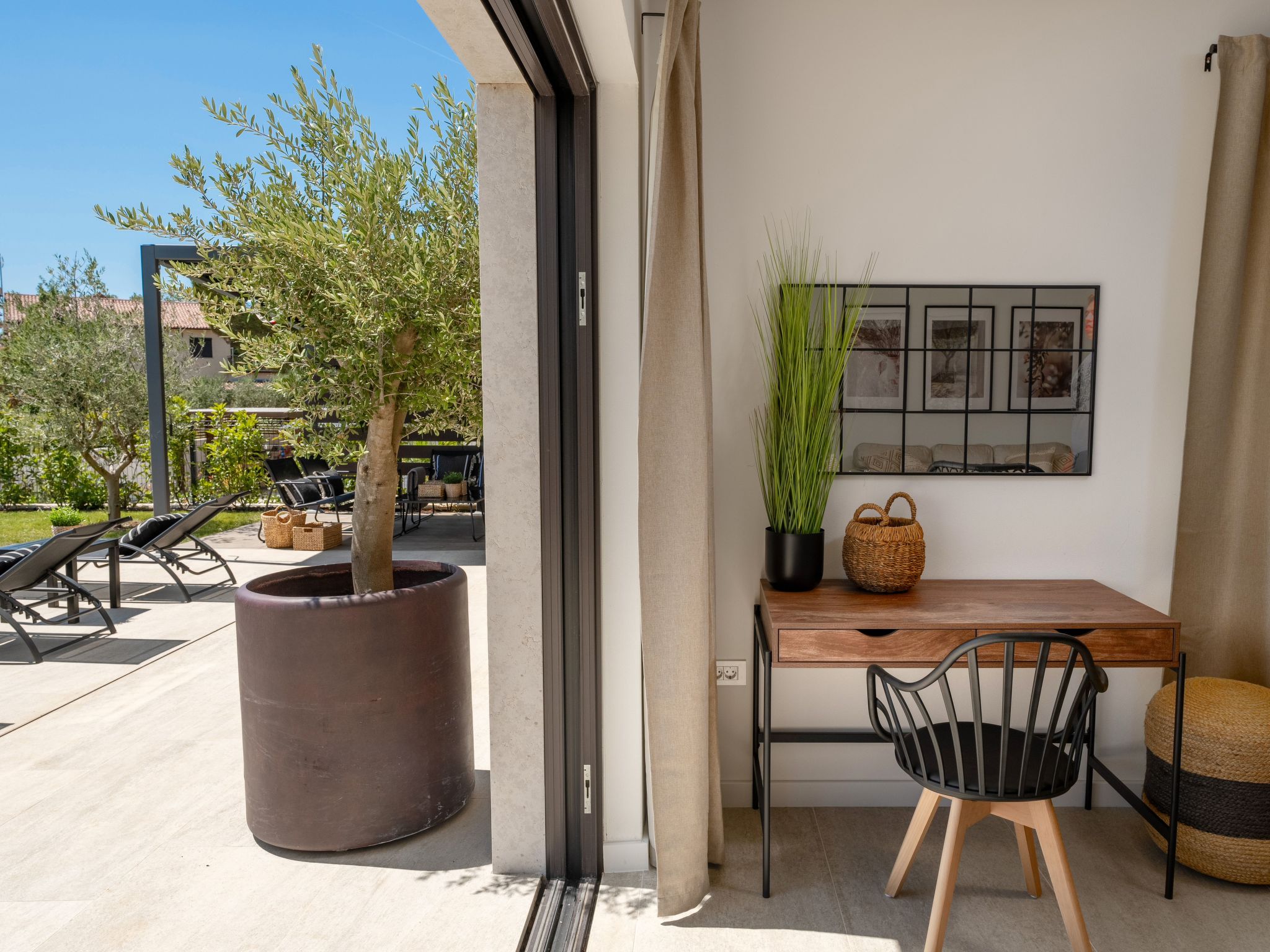 Villa Palazzina 1-Inside