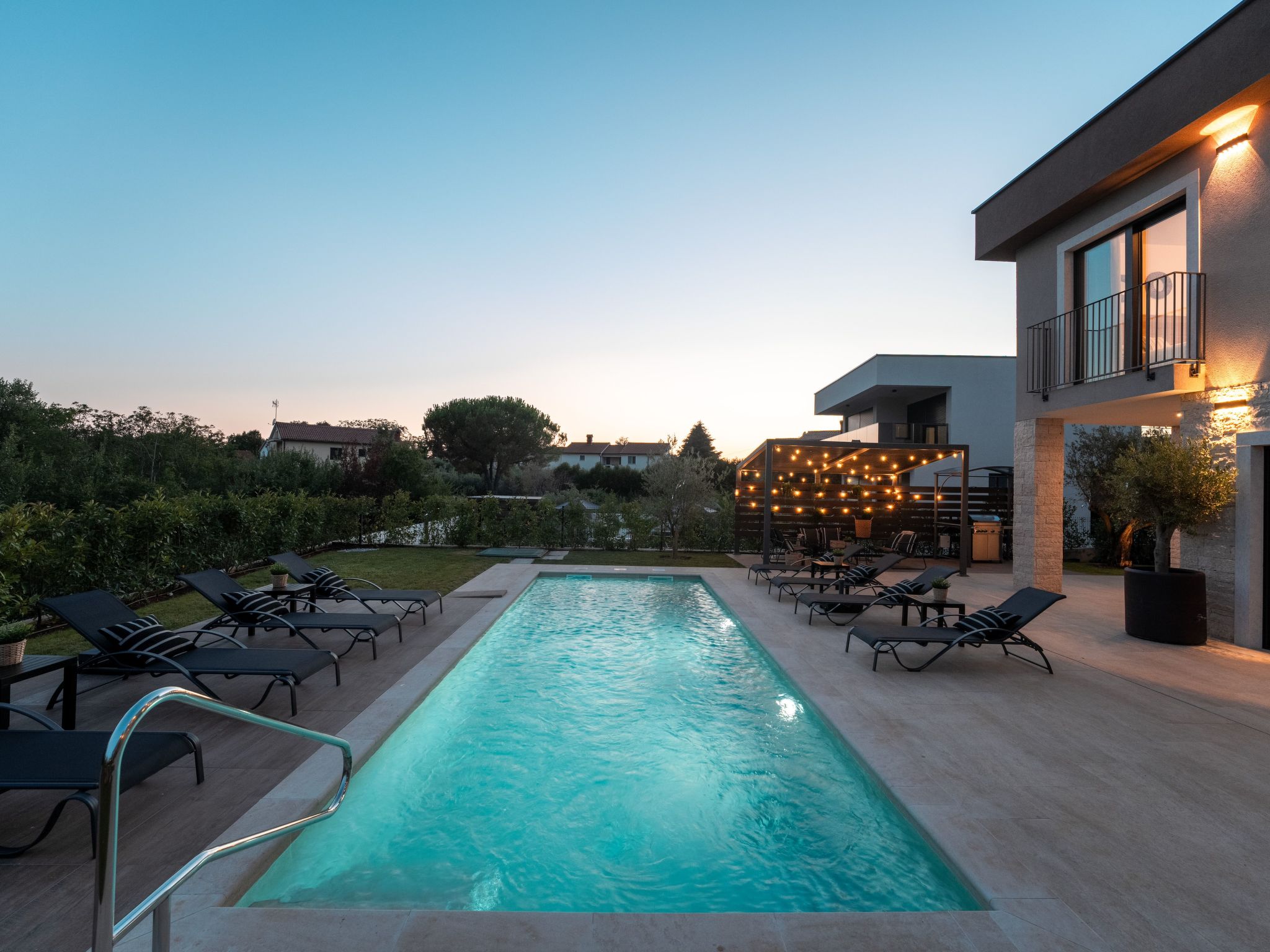 Villa Palazzina 1-Inside