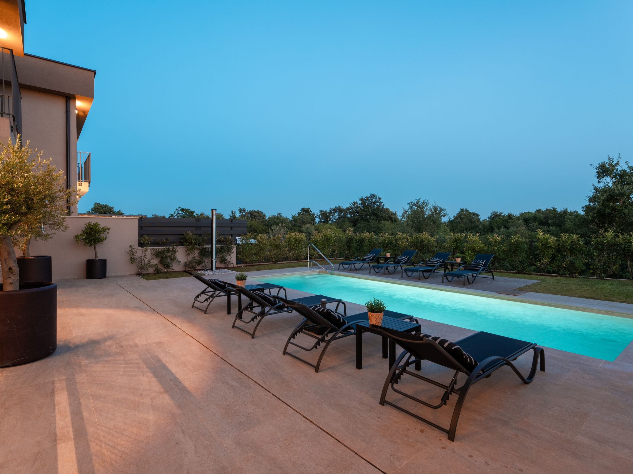 Villa Palazzina 1-Inside