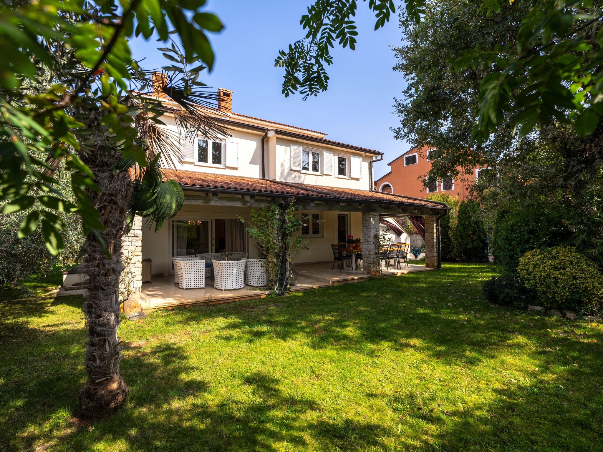 Villa Sunset Garden-Image-tags.info