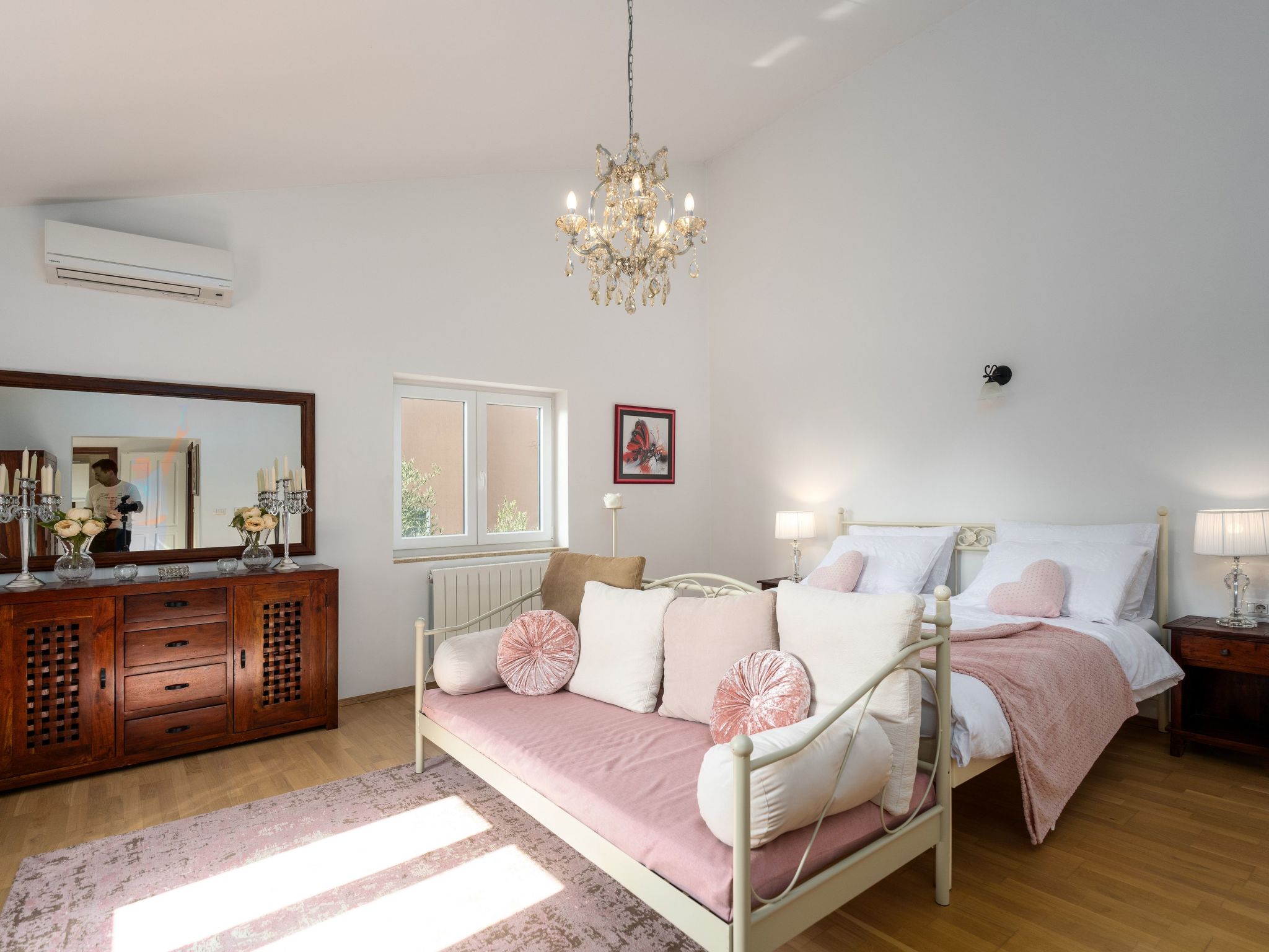 Villa Sunset Garden-Binnen