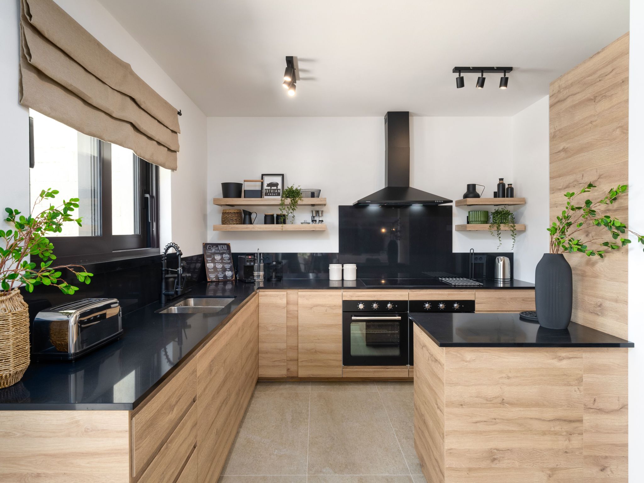 Villa Palazzina 2-Inside