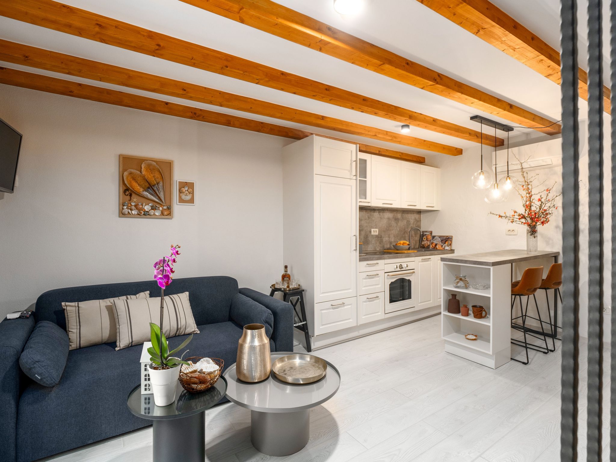 Piazzetta Studio-Dedans