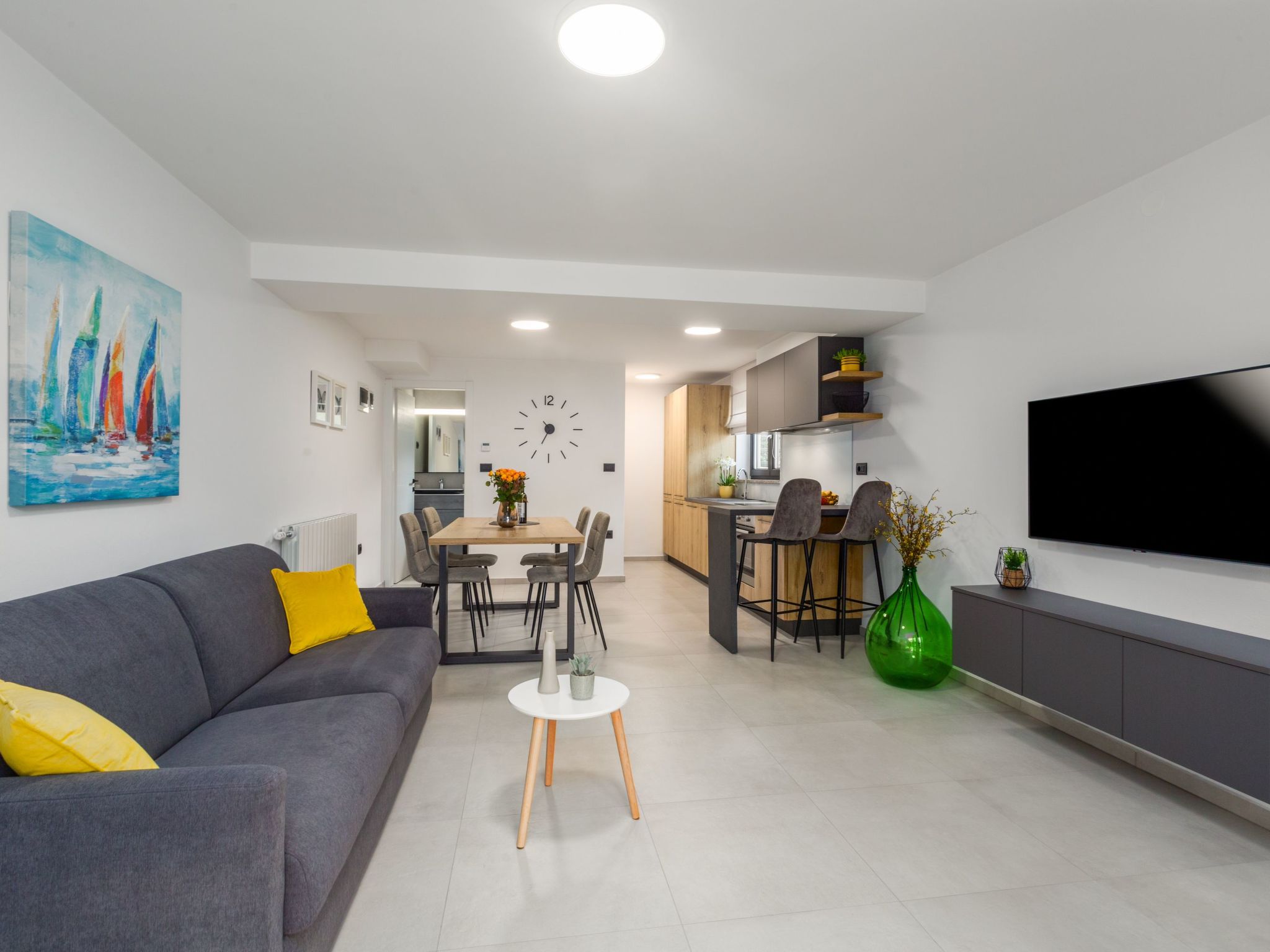 Photo of Olive Premium