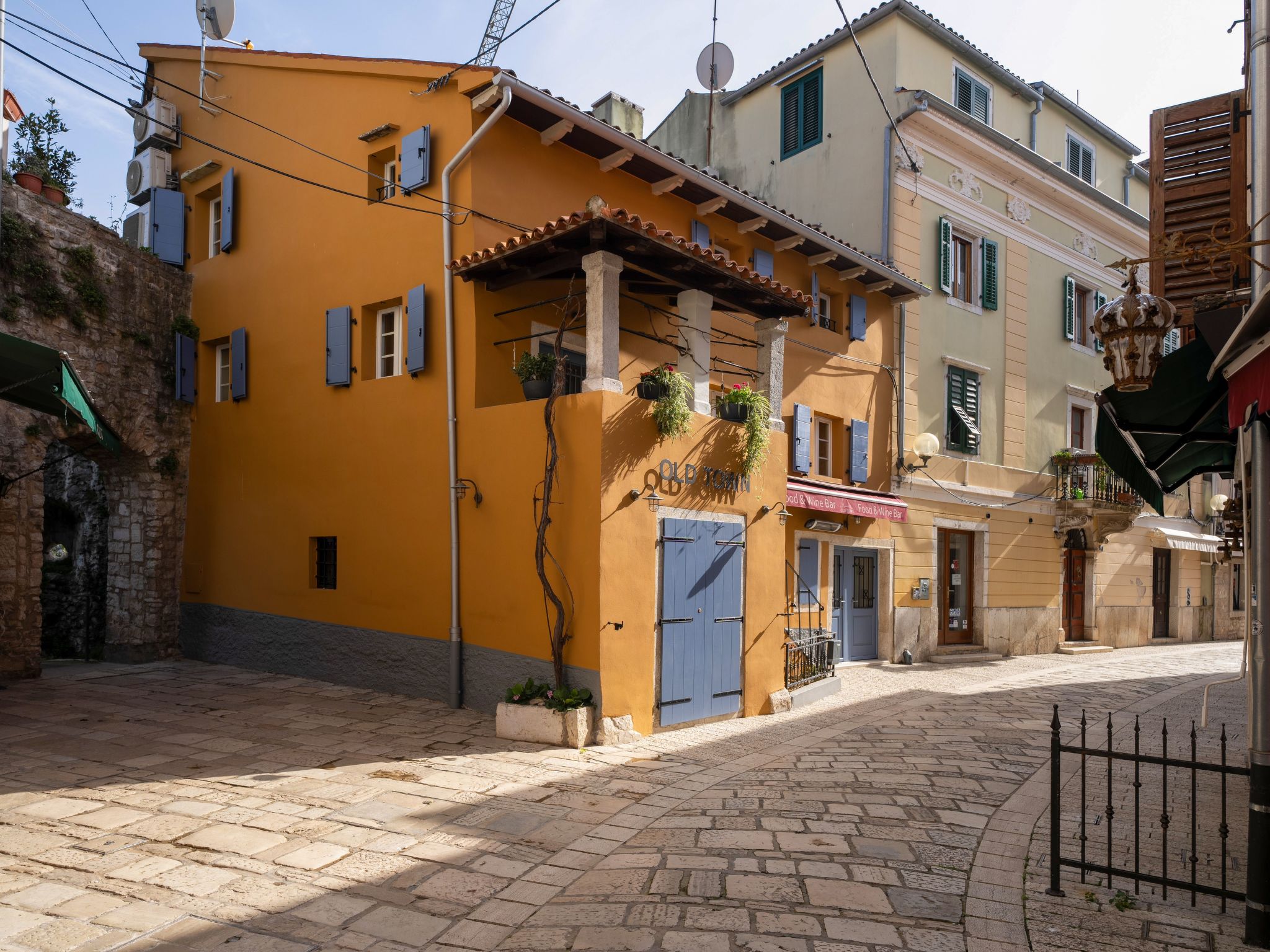 Photo of Piazzetta Premium