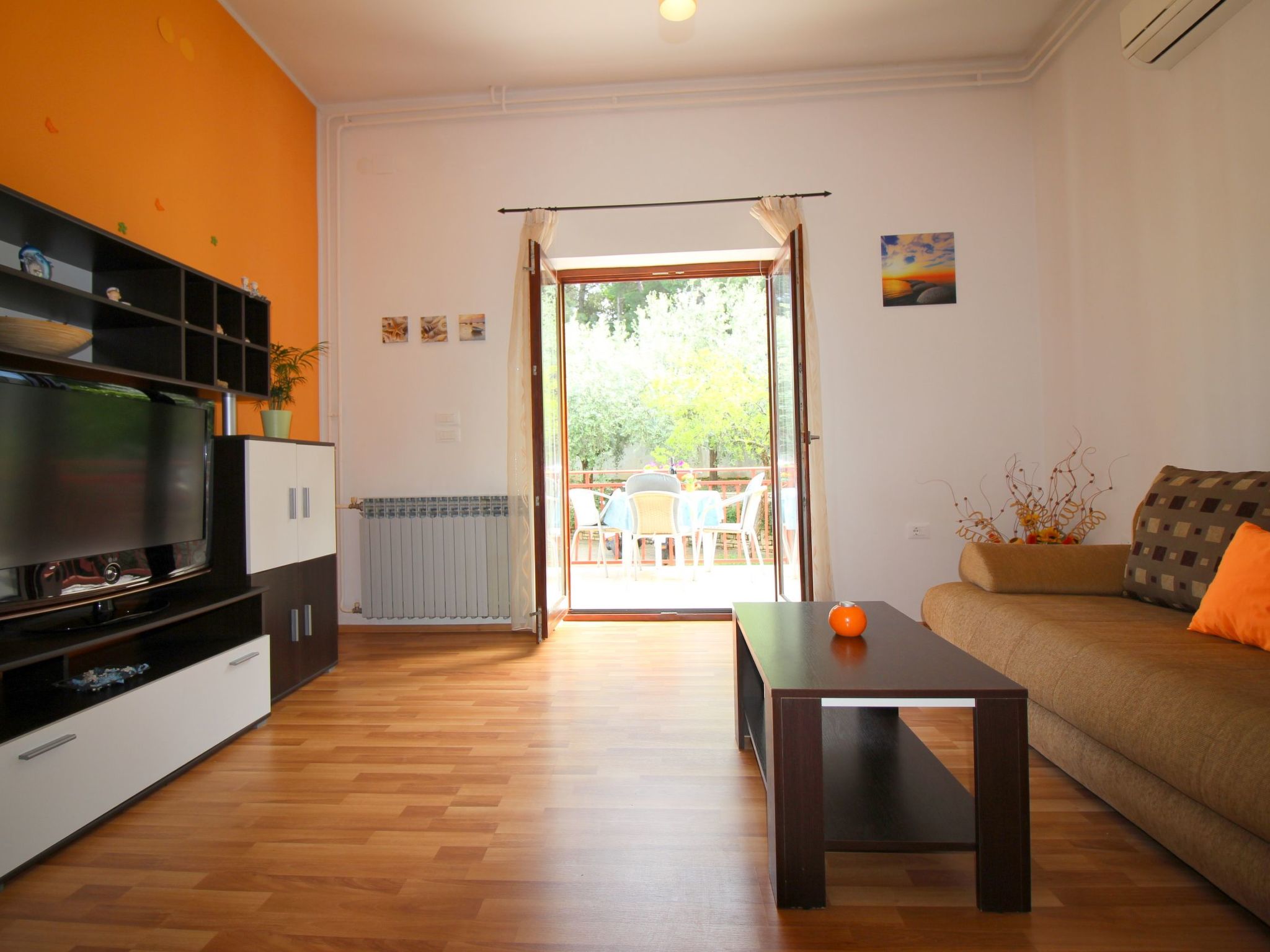 Photo of Apartment Ema