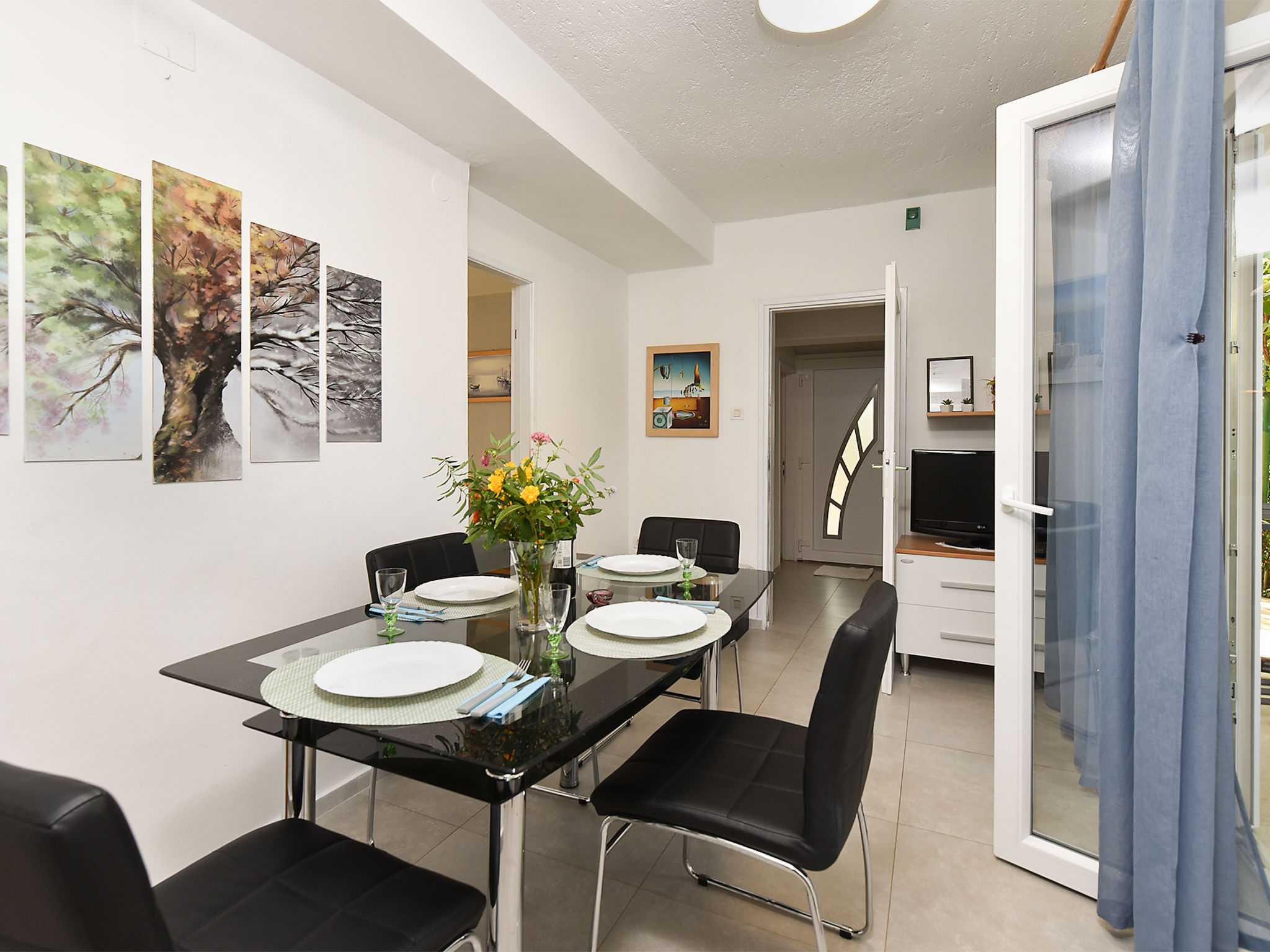 Photo of Apartment 358