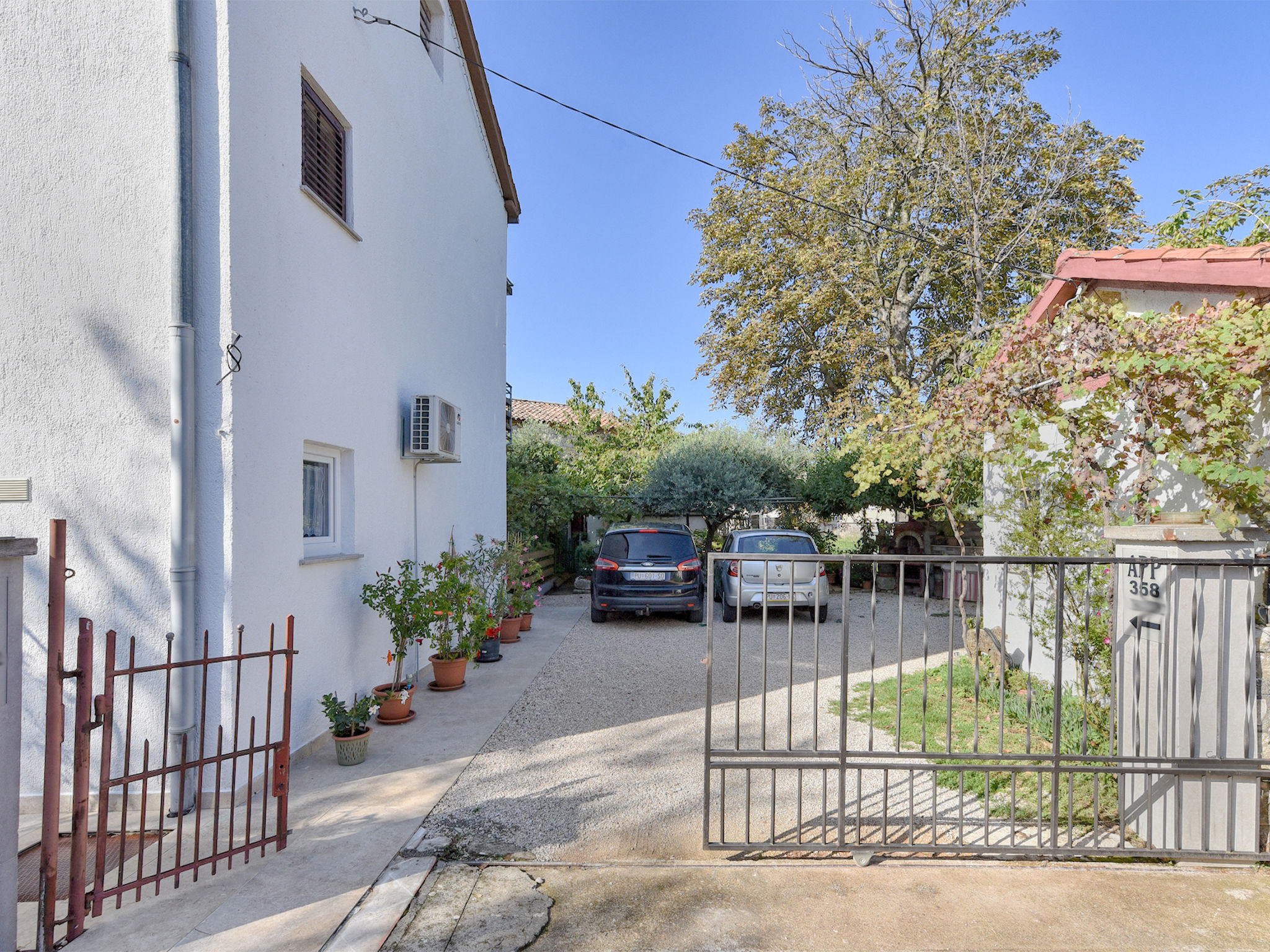 Photo of Apartment 358