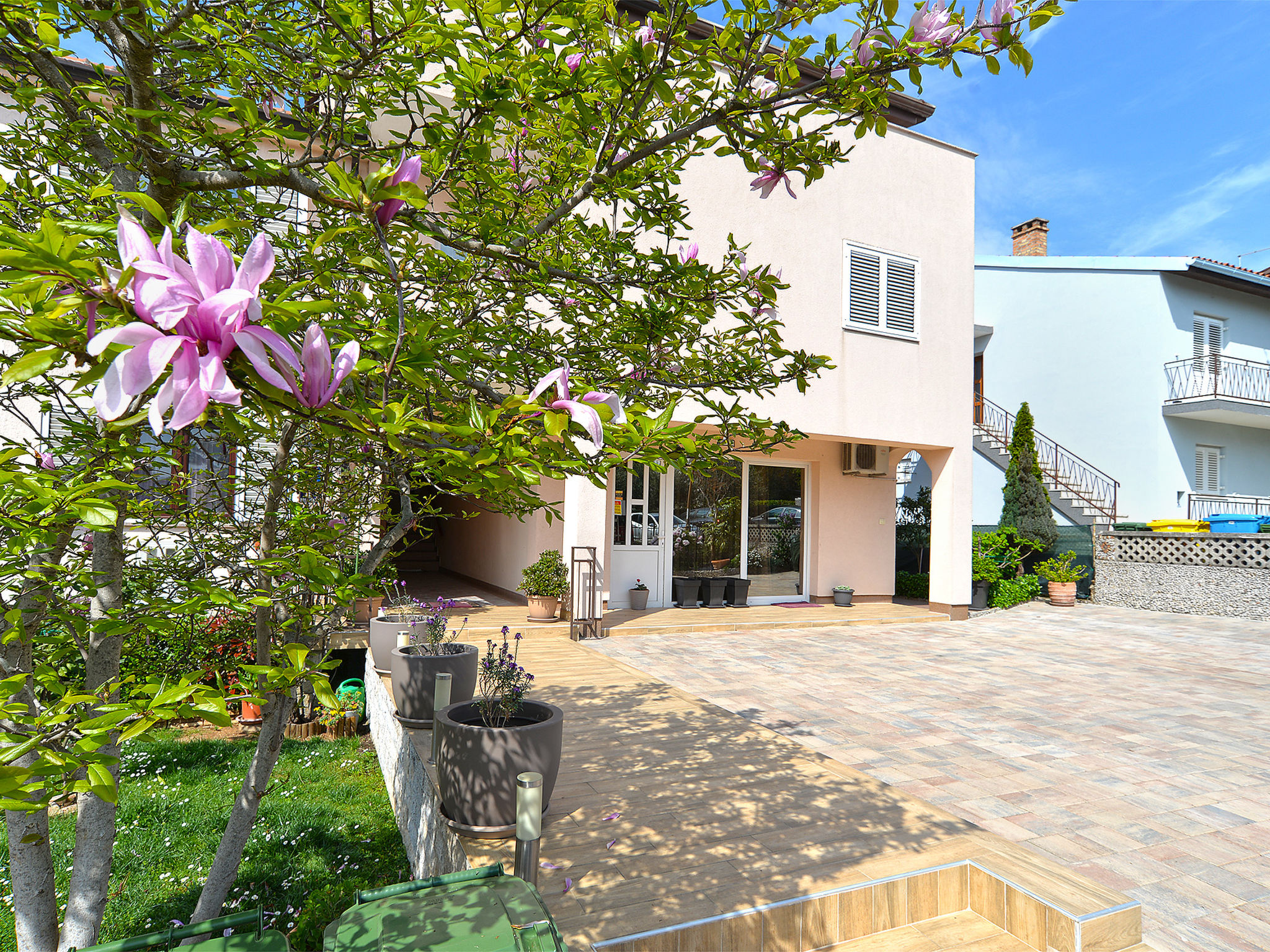 Photo of Apartment 2074