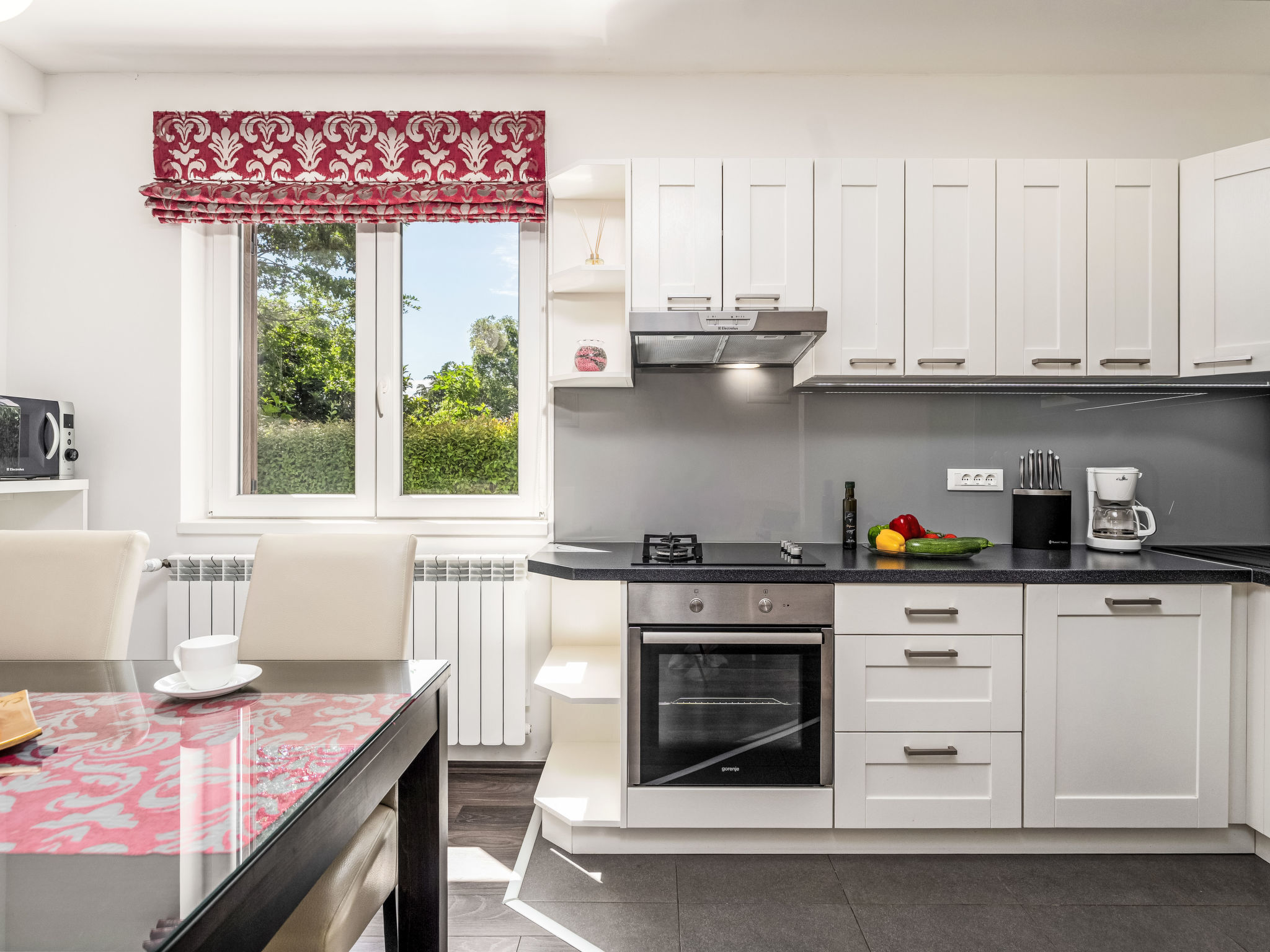 Appartement Tatjana Premium – Cuisine et coin repas, photo 3 sur 23