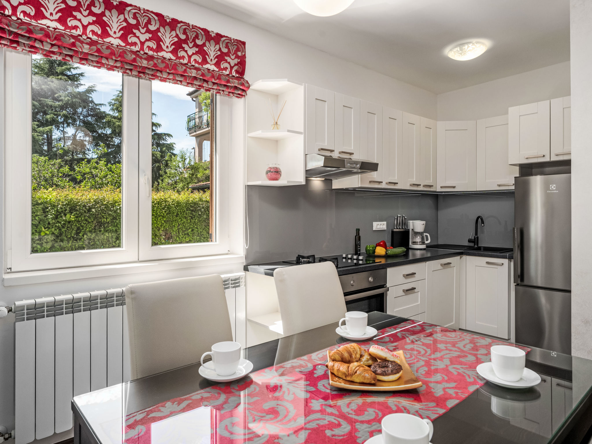 Appartement Tatjana Premium – Cuisine et coin repas, photo 9 sur 23