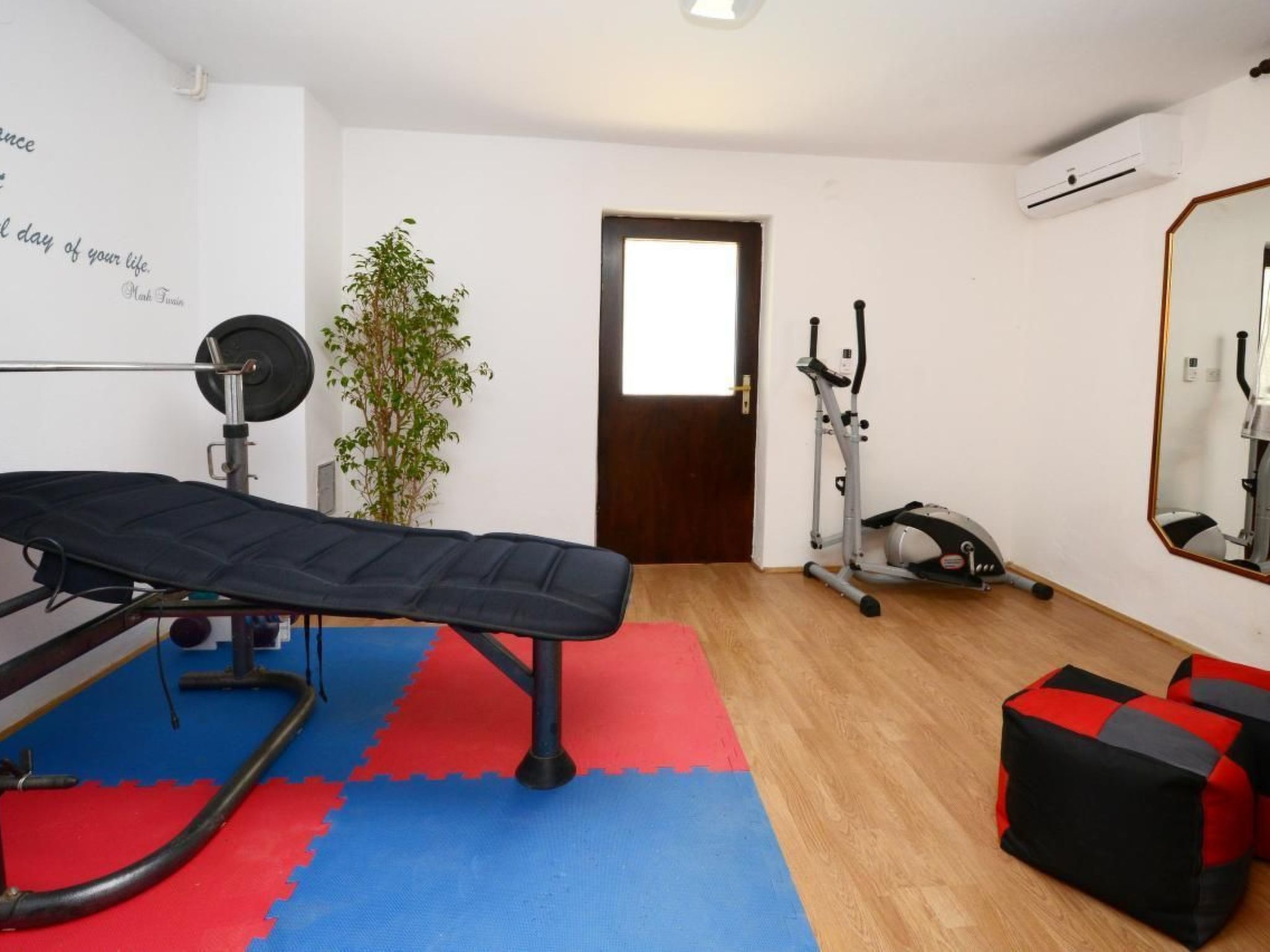 Villa mit Meerblick-Image-tags.info