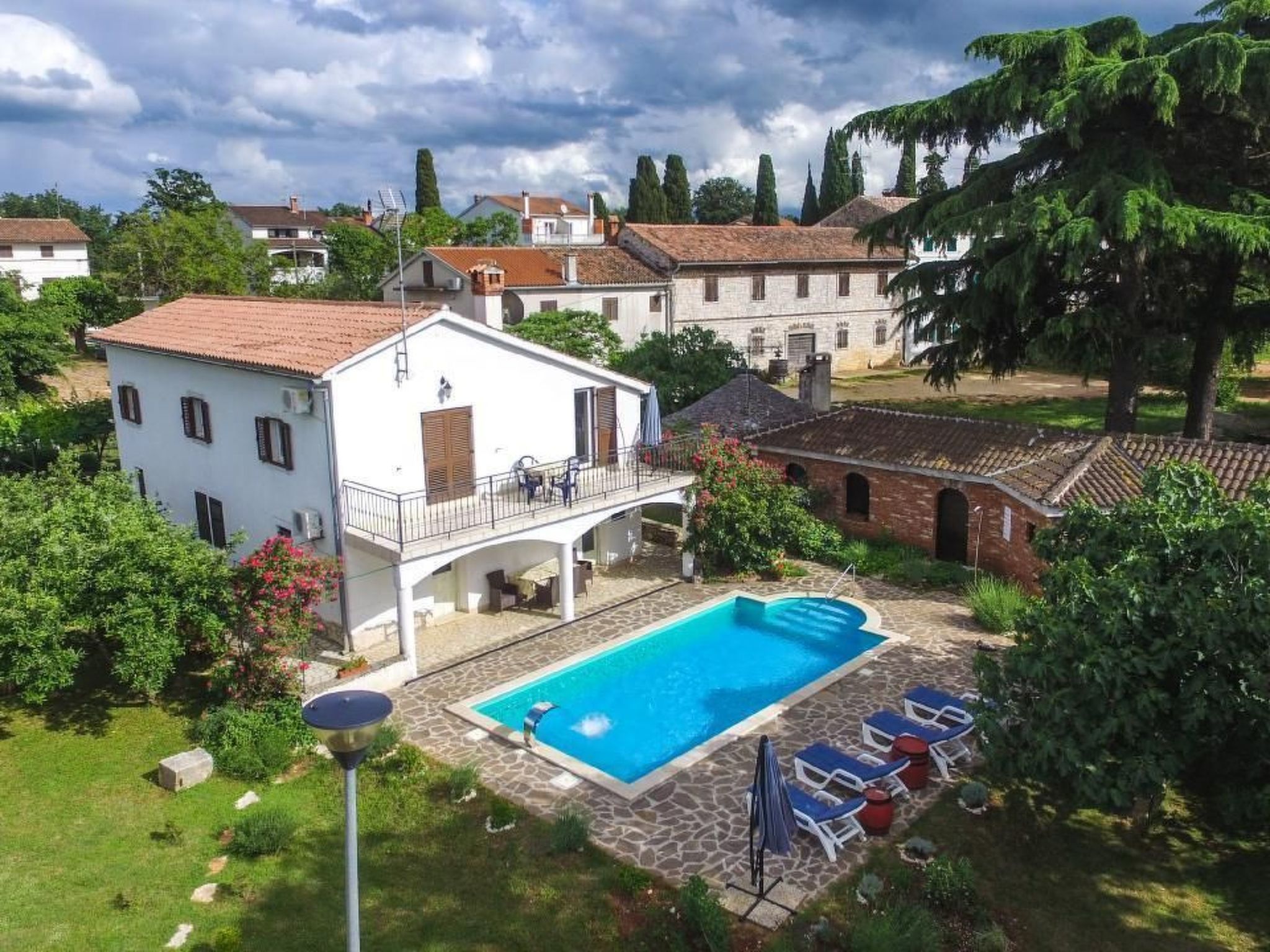 Villa mit Meerblick-Image-tags.info