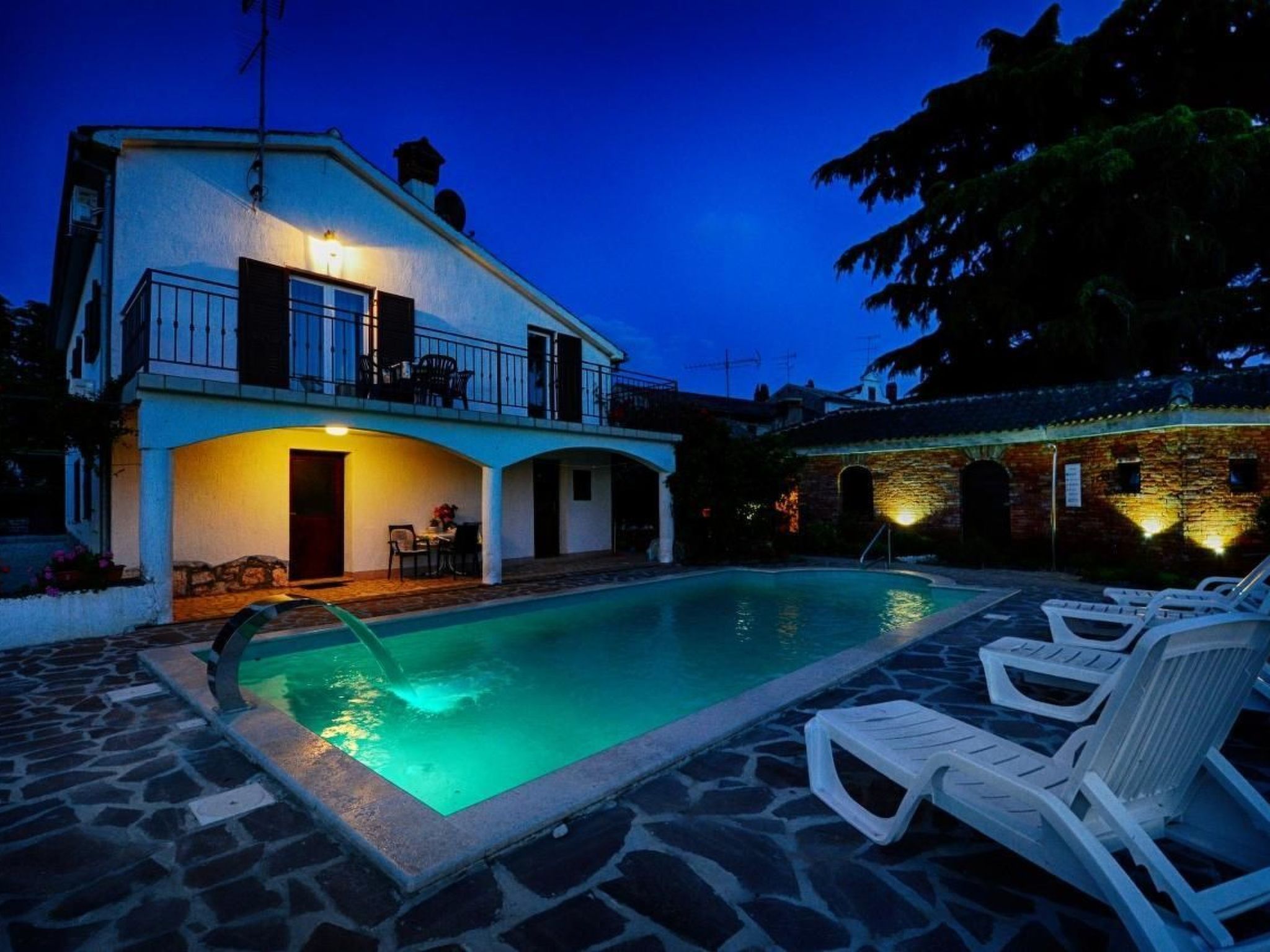 Villa mit Meerblick-Image-tags.info