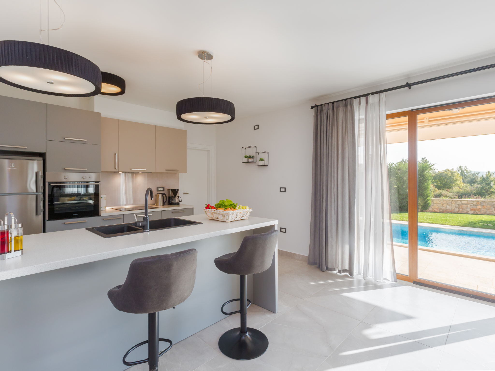 Maison Villa Vatovac – Cuisine et coin repas, photo 9 sur 38