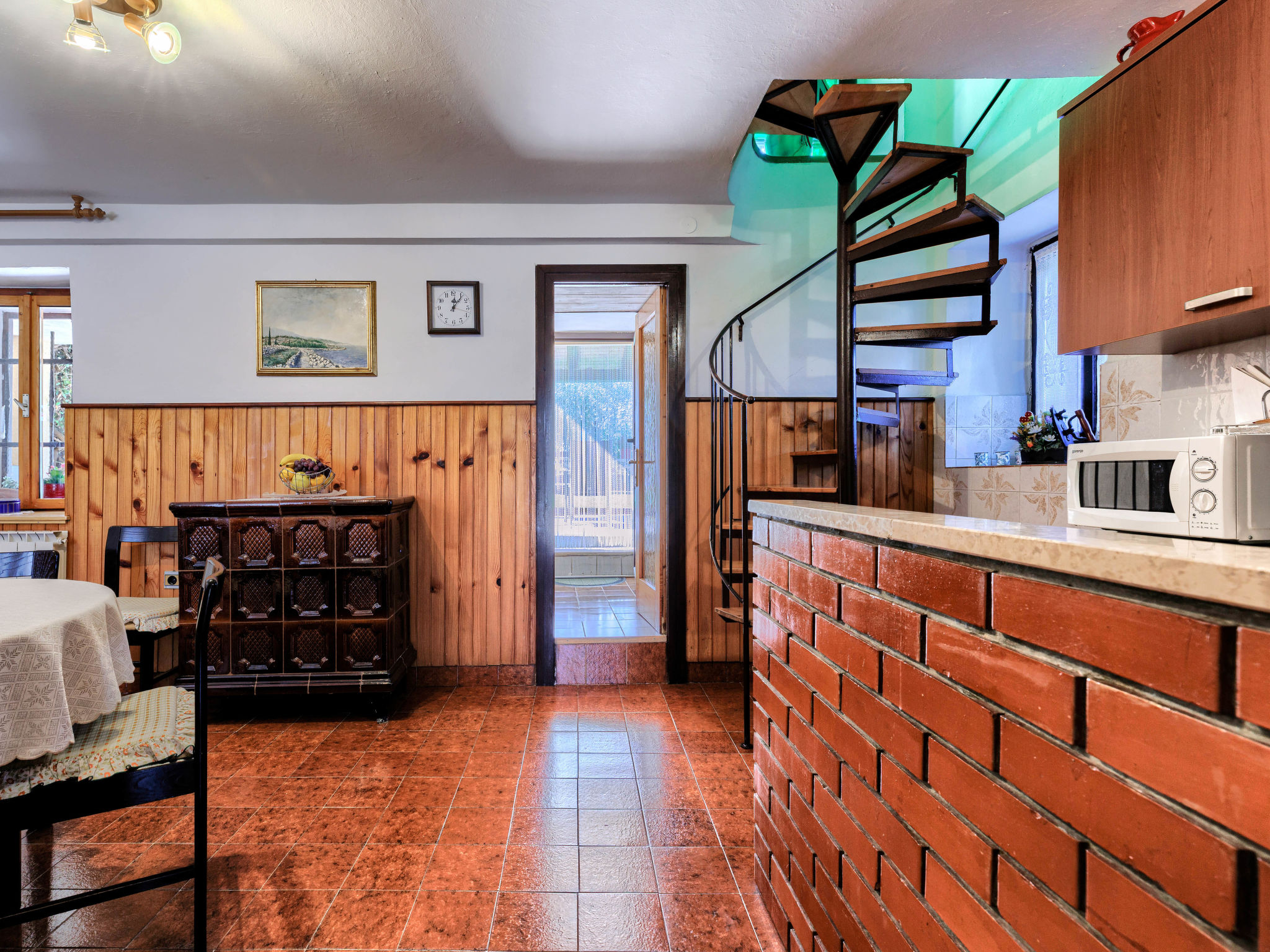 Maison Villa Maria – Cuisine et coin repas, photo 17 sur 24