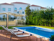 Zonovergoten villa Zara met verwarmd zwembad nabij Poreč - thumbnail 6