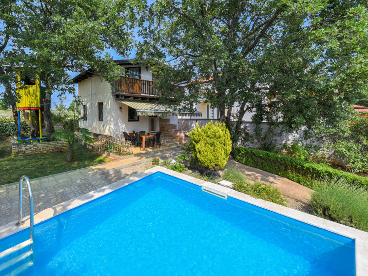 Vakantiehuis met privé zwembad in Porec/Tar (Kroatië) voor 4 personen