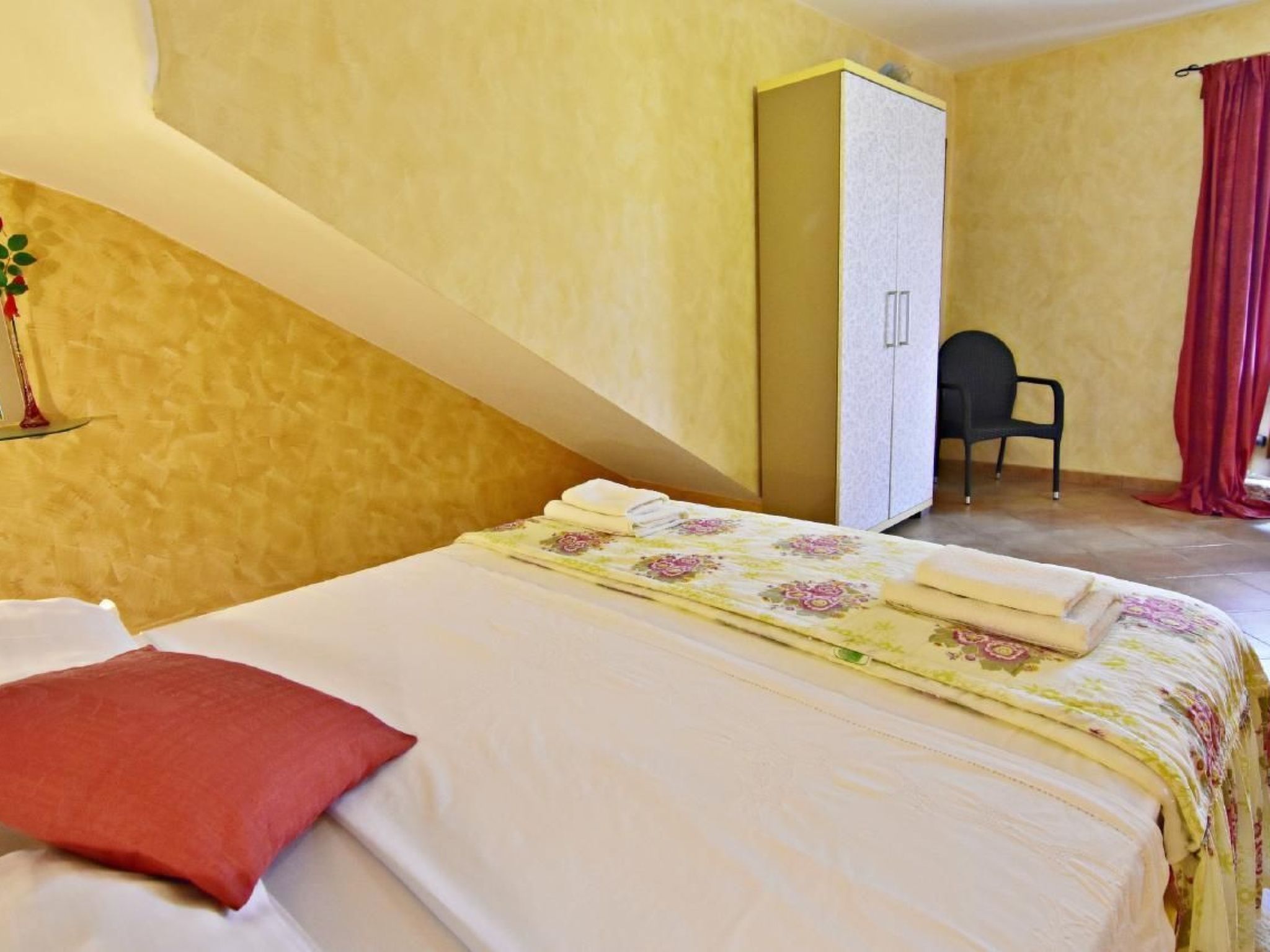 FIORELA 1-Image-tags.info