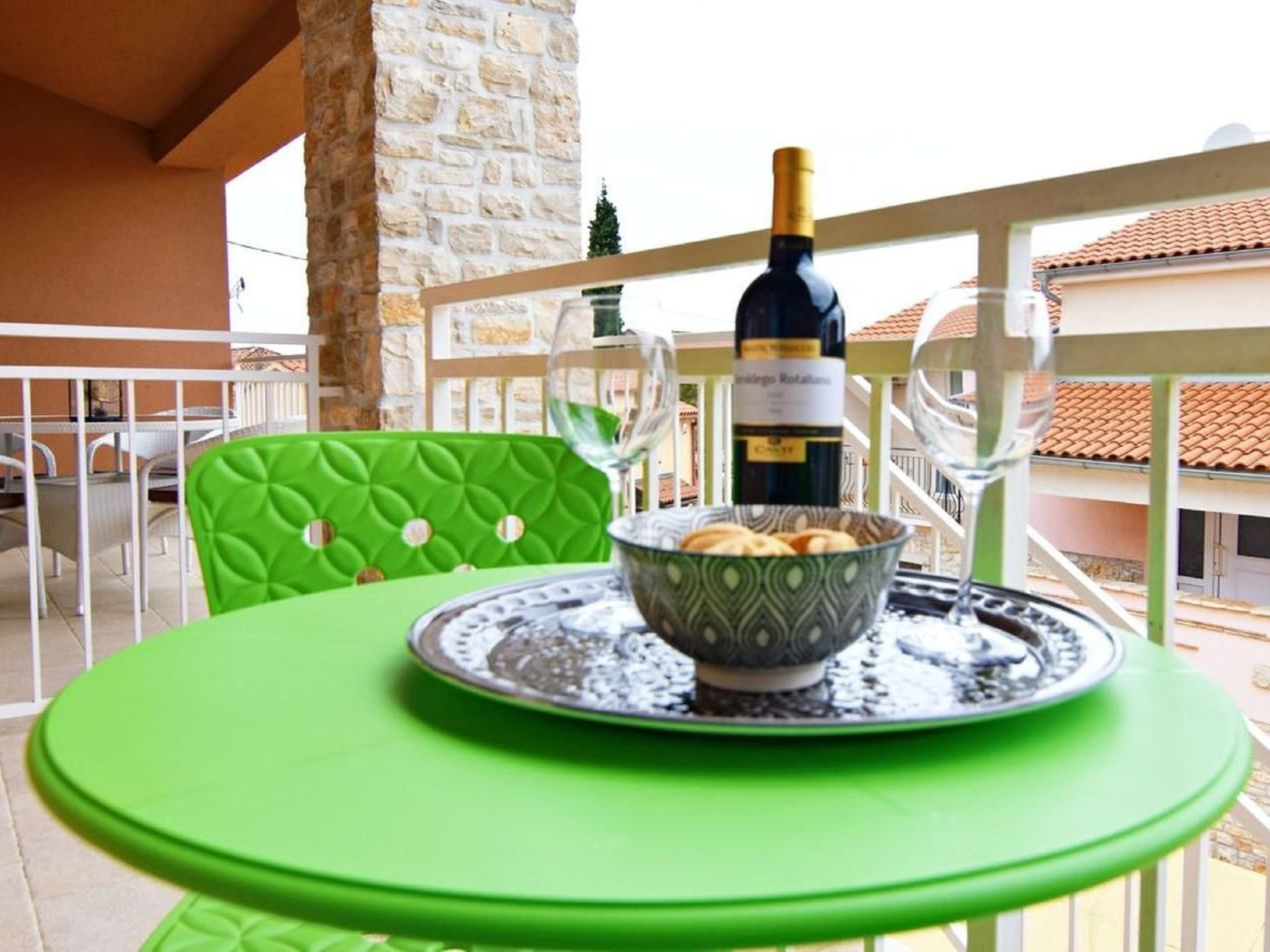 Noa 2 Tar-Image-tags.info