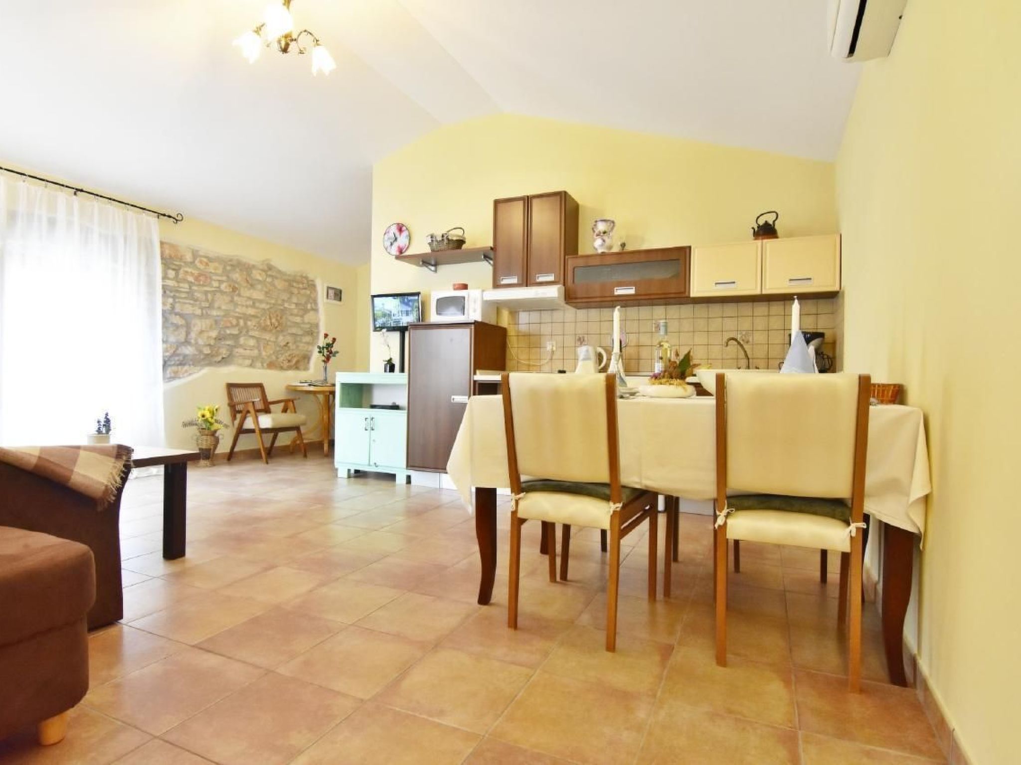 FIORELA 2-Image-tags.info