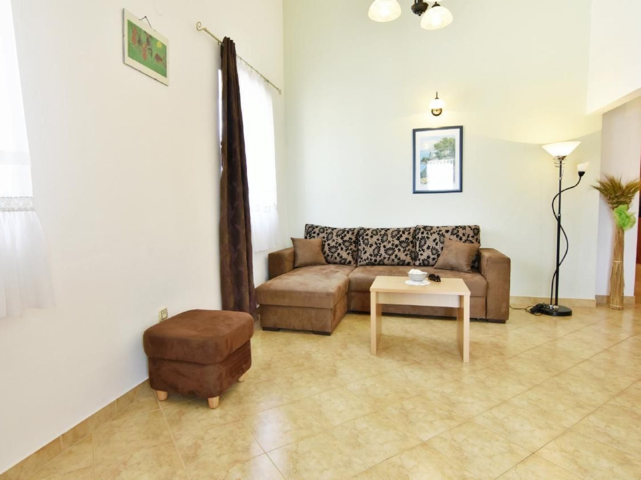 Noemi3-Image-tags.info