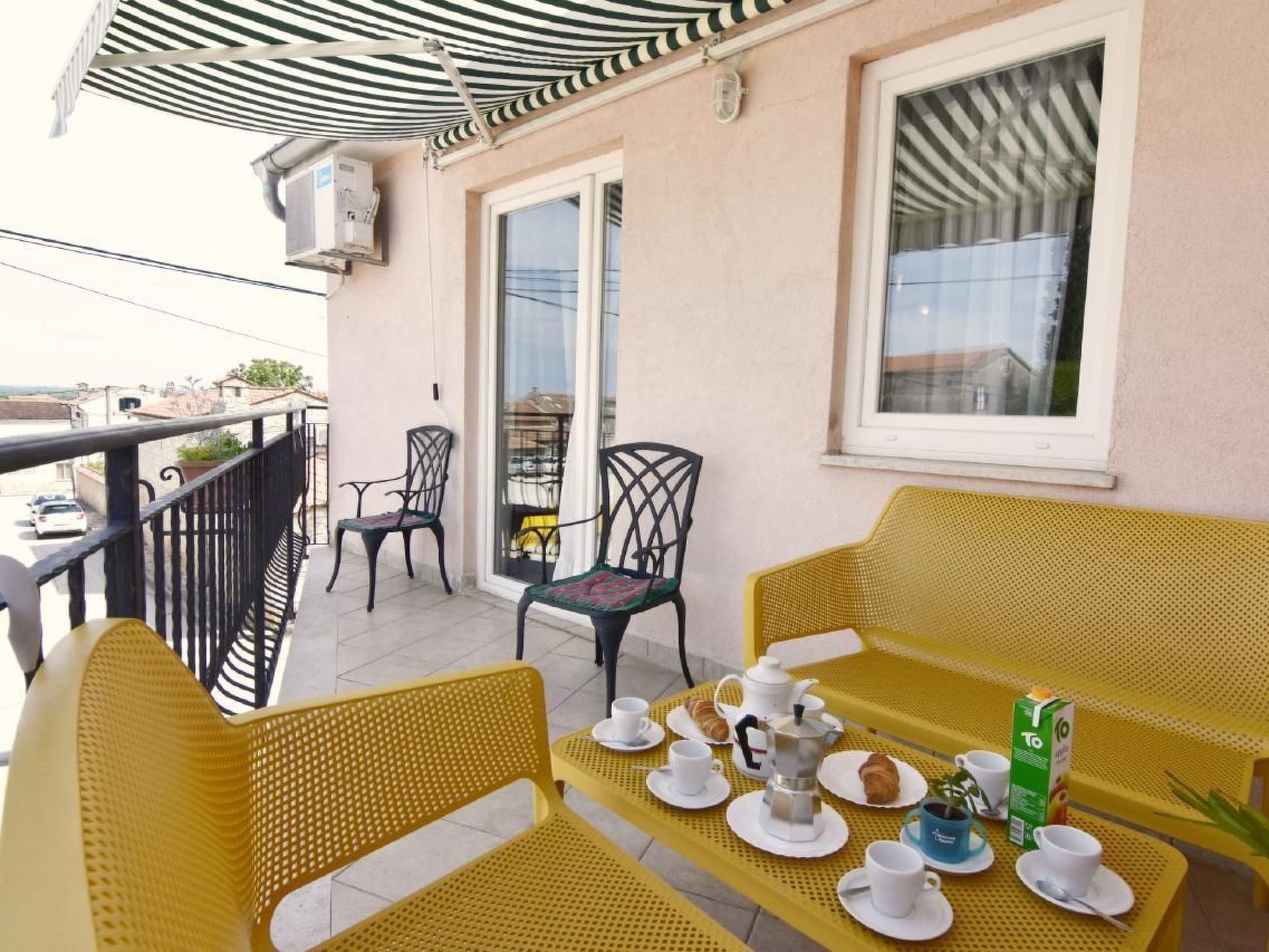 Noemi3-Image-tags.info