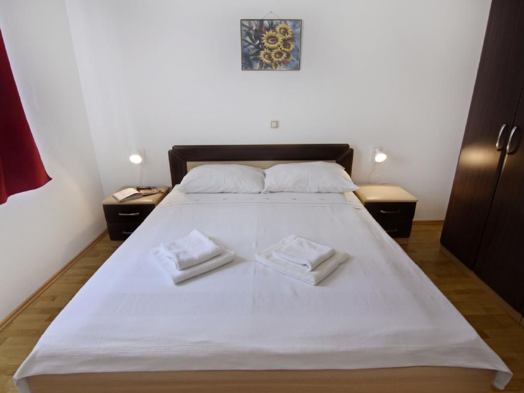 Noemi1-Image-tags.info