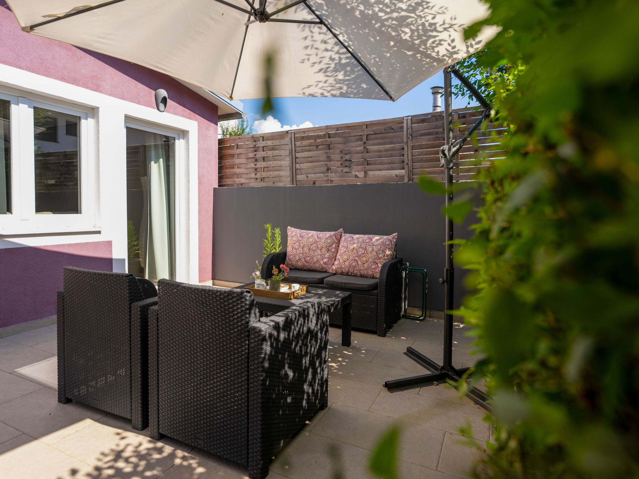 Casa Viola mit Pool, unweit von Lanterna Resort-Image-tags.info