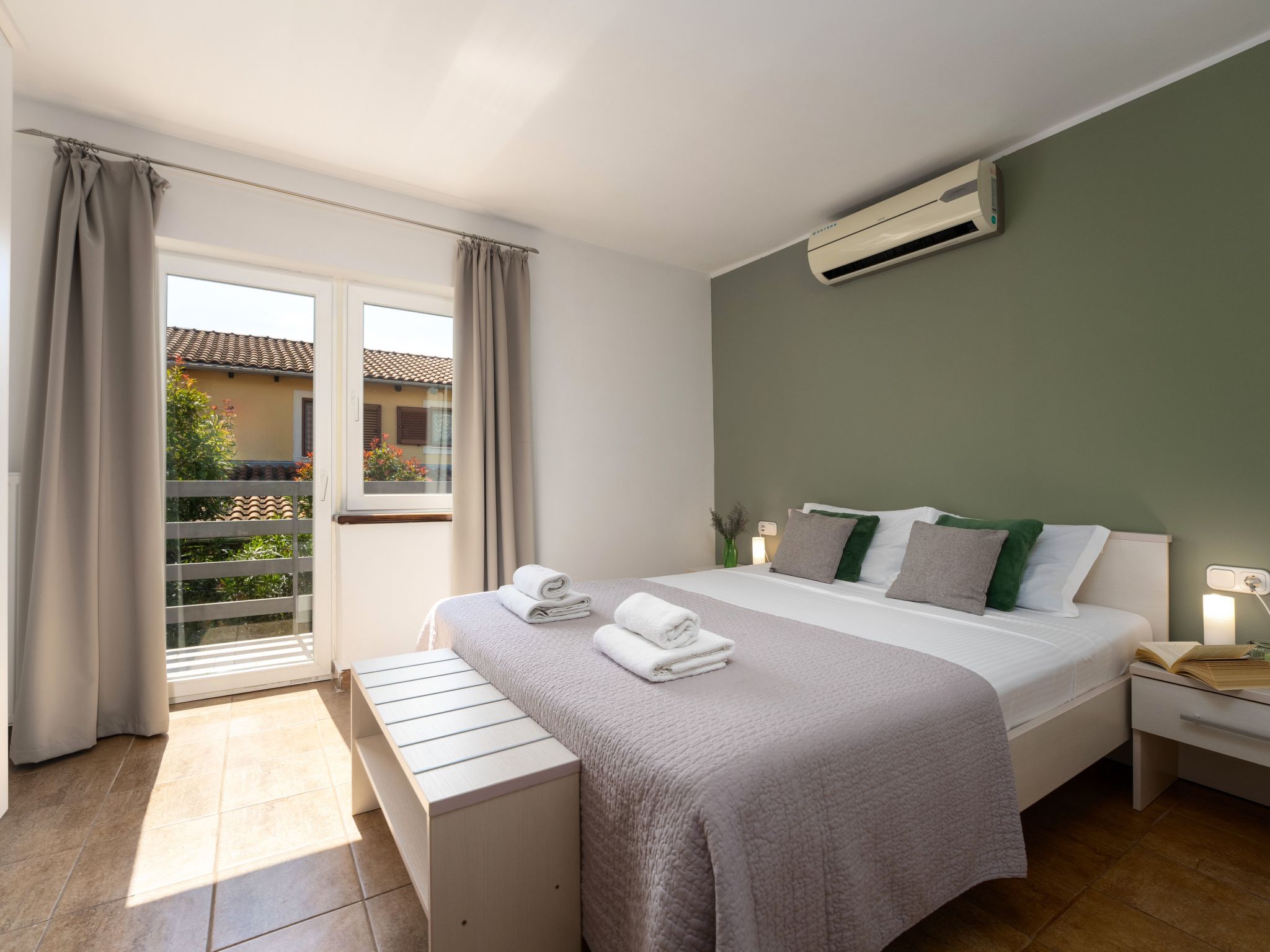 Casa Viola mit Pool, unweit von Lanterna Resort-Drinnen