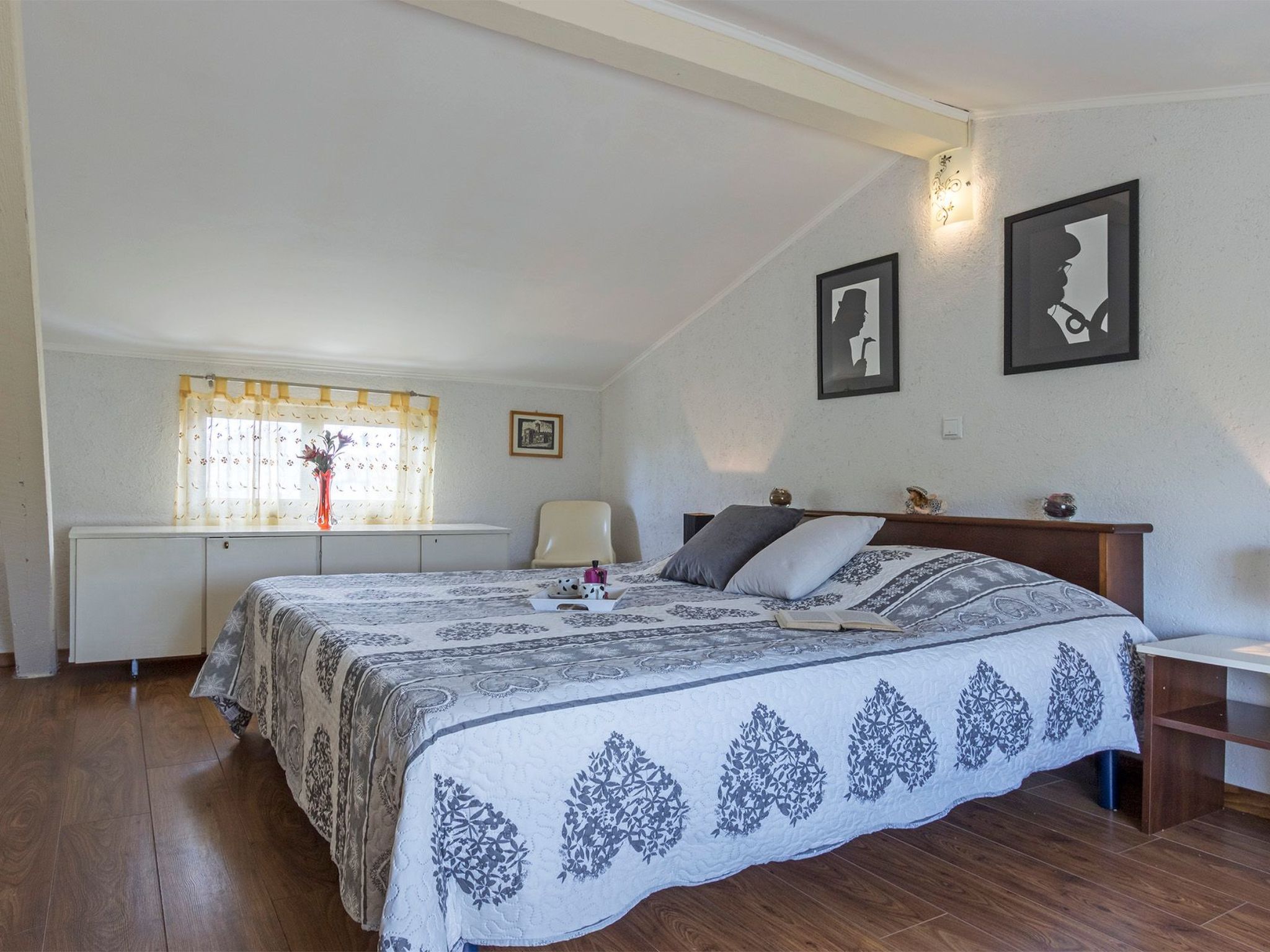 Villa Karina-Image-tags.info