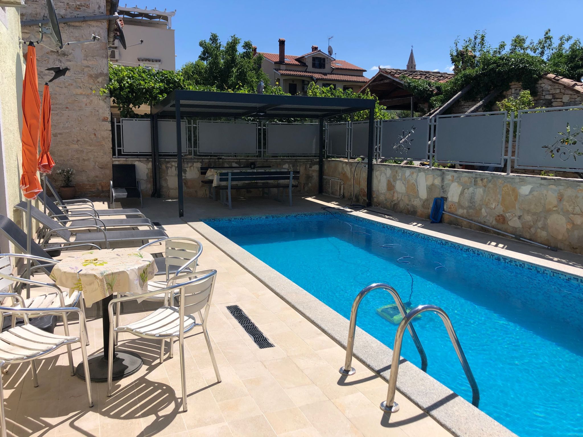 Villa Karina-Image-tags.info