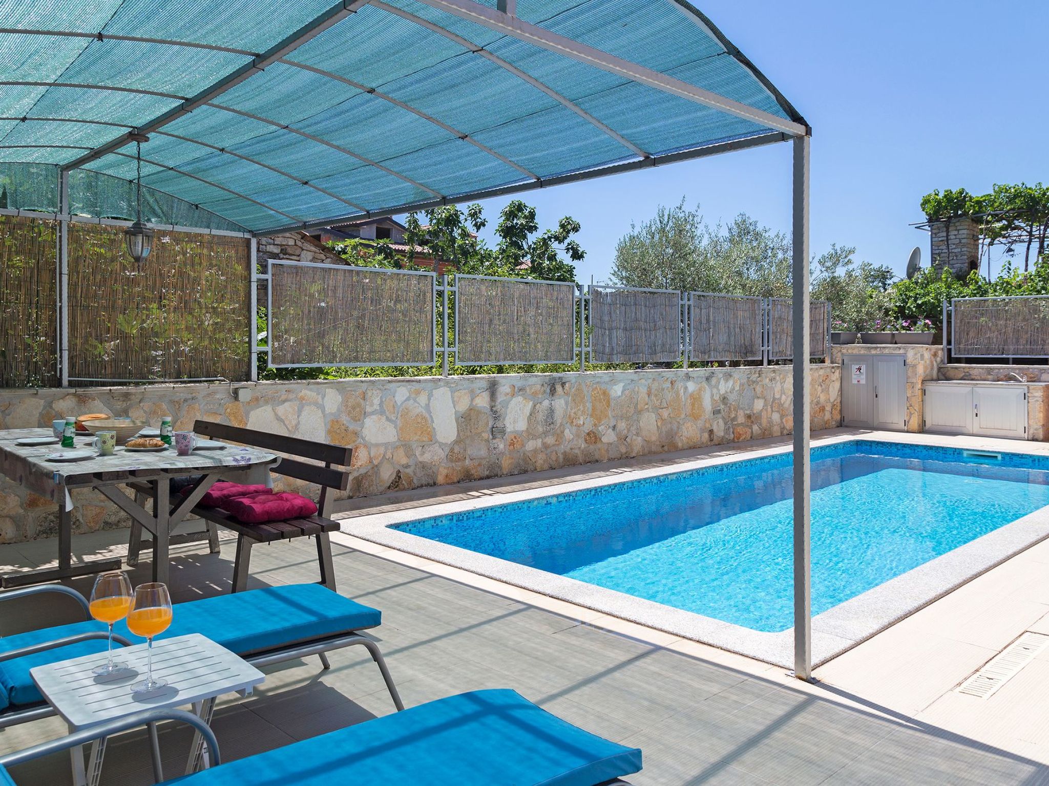 Villa Karina-Image-tags.info