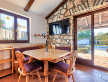 Vakantiehuis Ema met privézwembad en tuin in Nova Vas, nabij Poreč - thumbnail 2