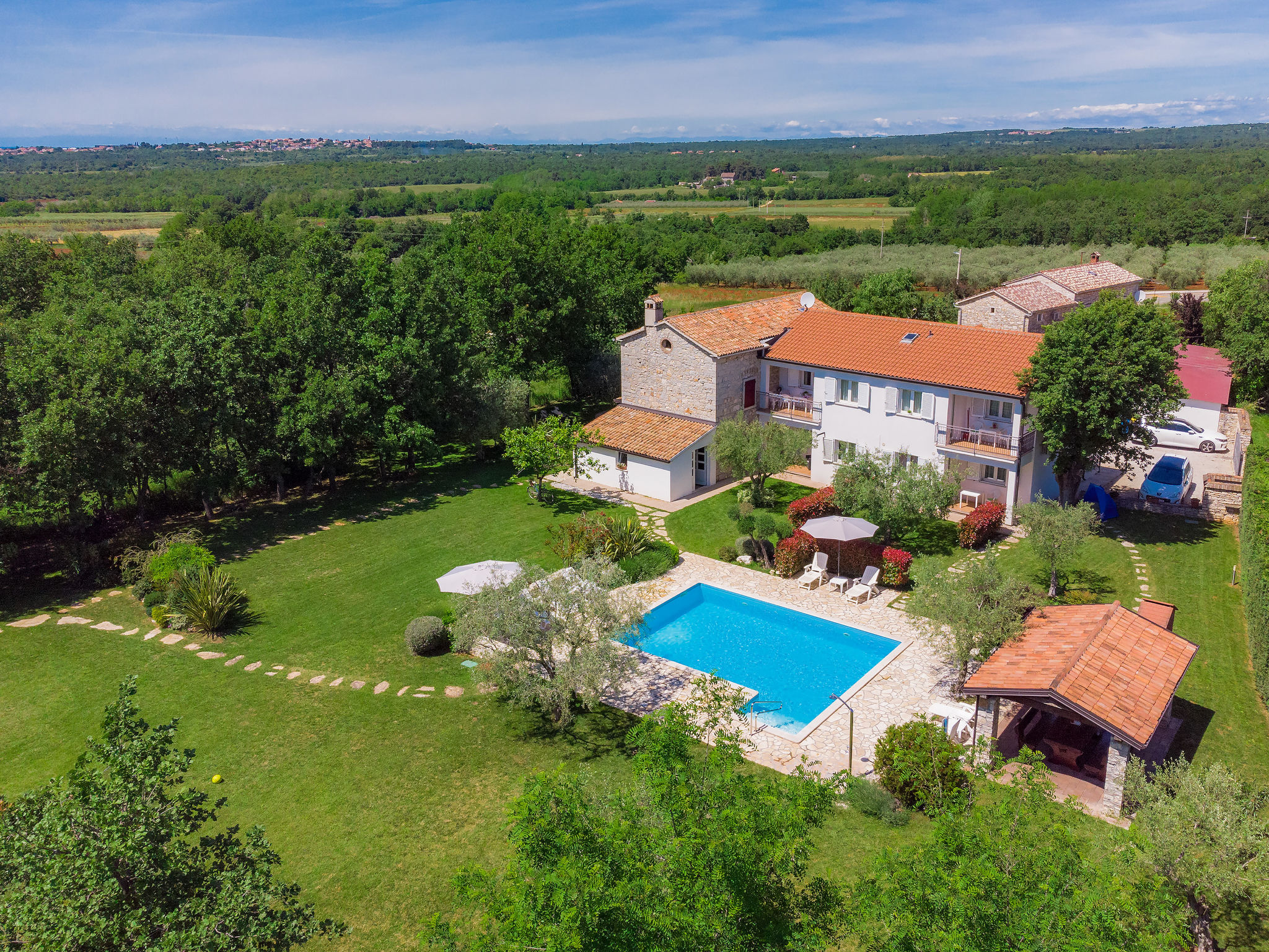 Knus appartement Fiore nabij Poreč met zwembad en tuin - foto 16