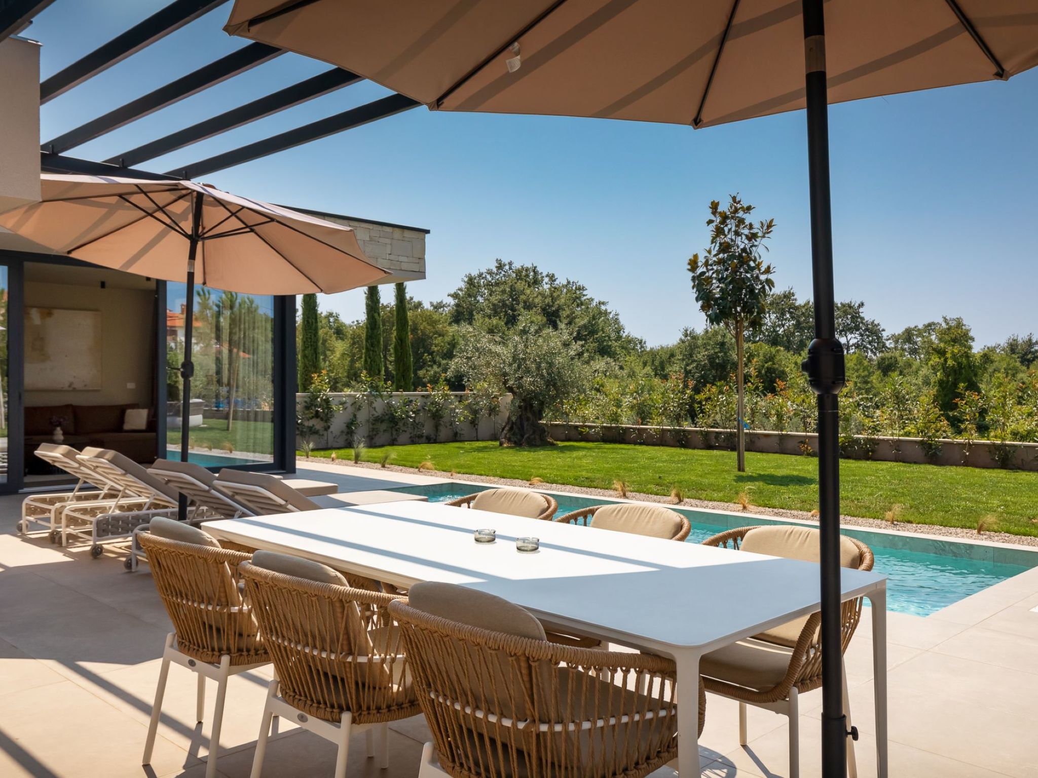 Tia 1 — Terrace (3 of 46)