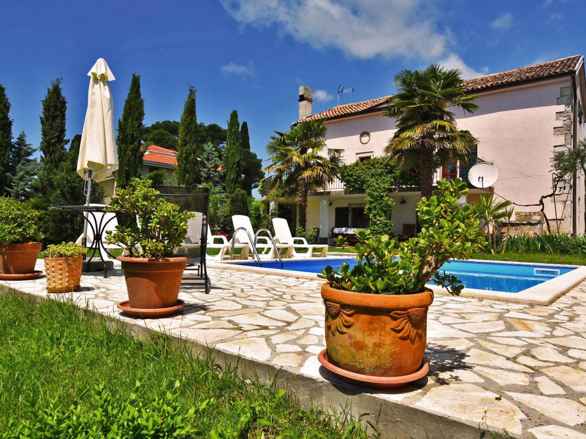 Mit Privatpool für 6 Personen ca. 165 m² in Kosinozici, Istrien (Porec und